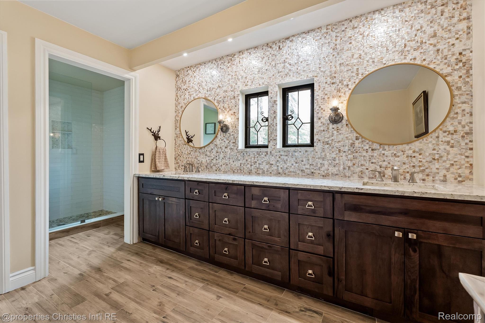 1540 Mill Race