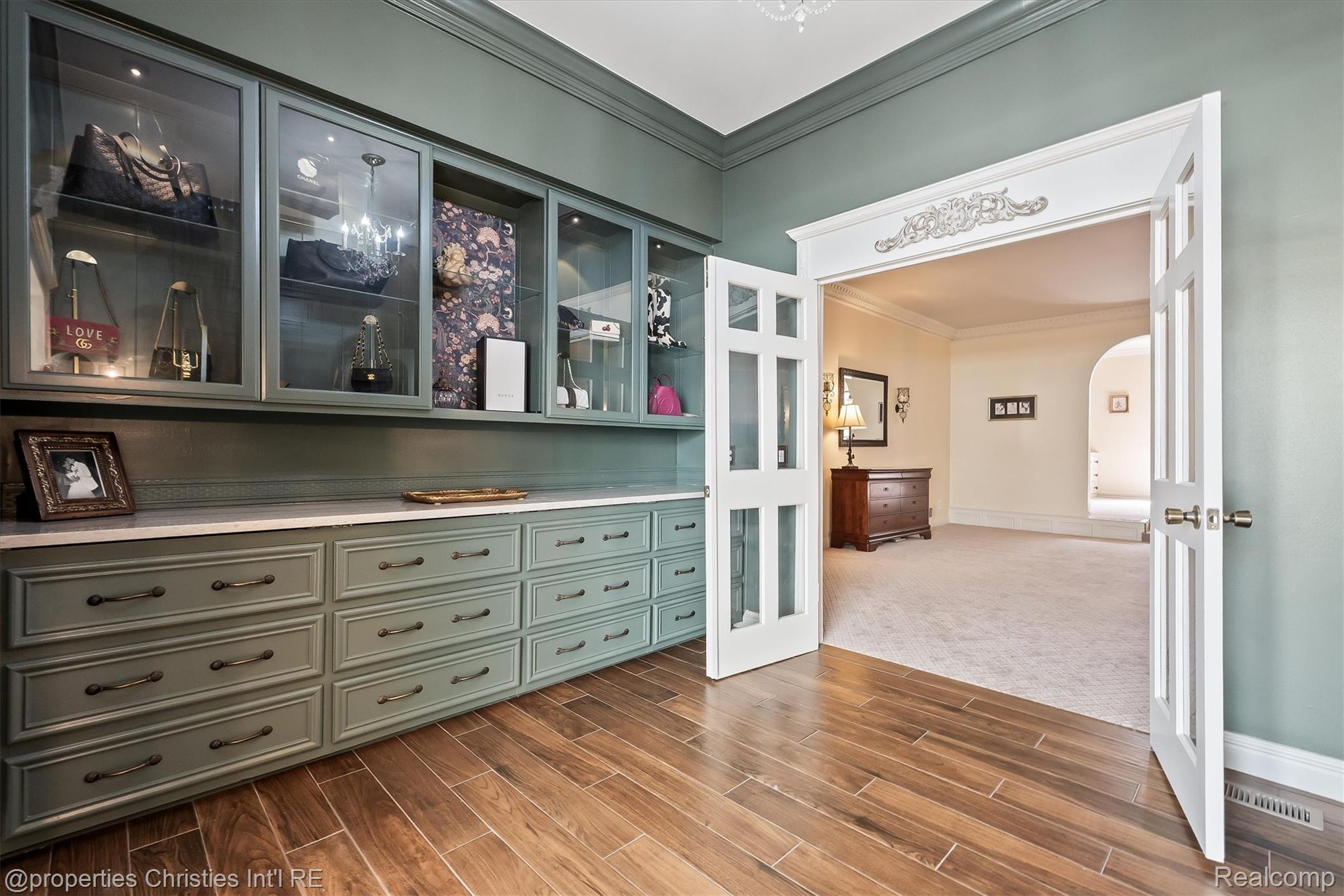 1540 Mill Race