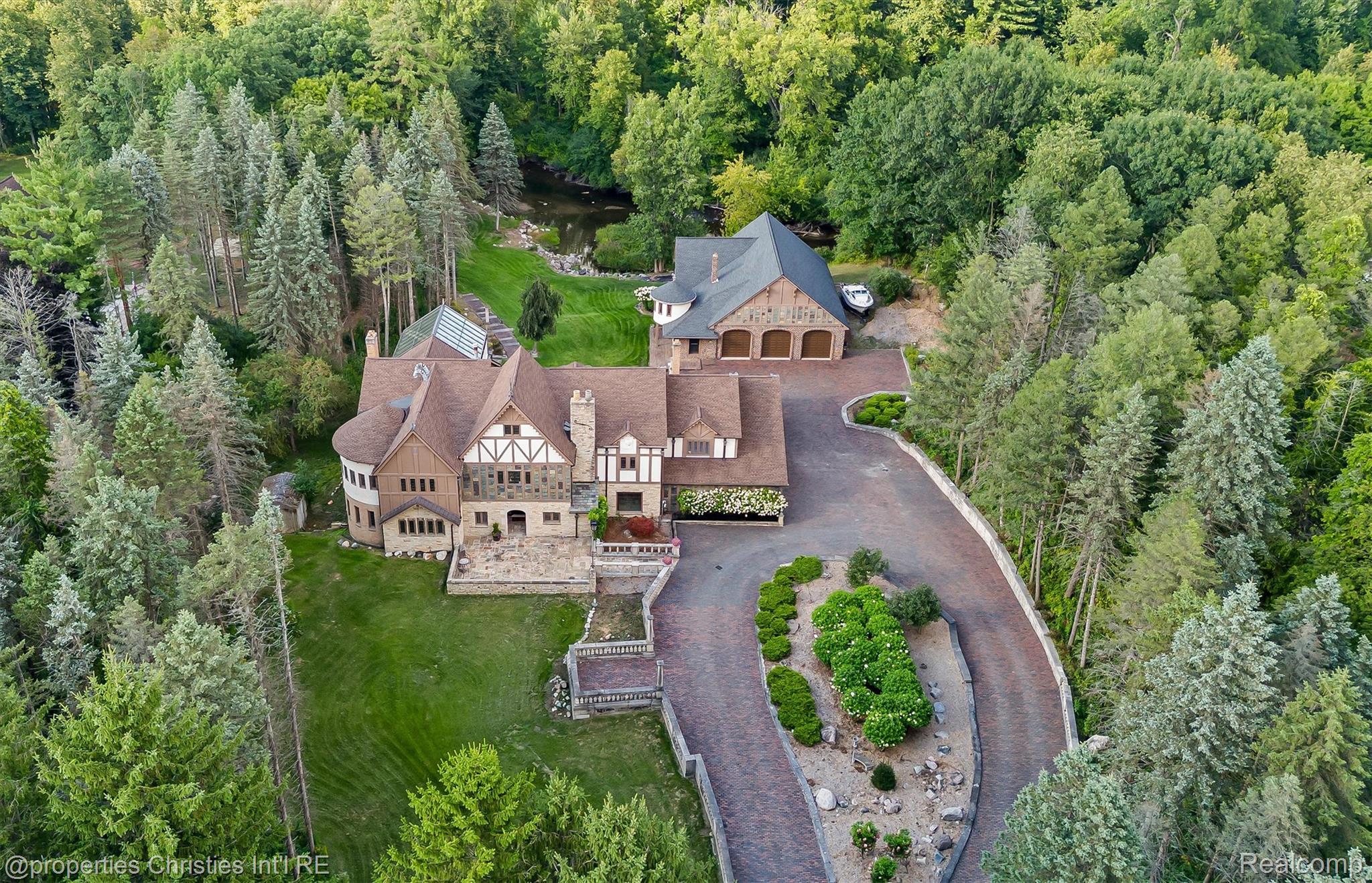 1540 Mill Race