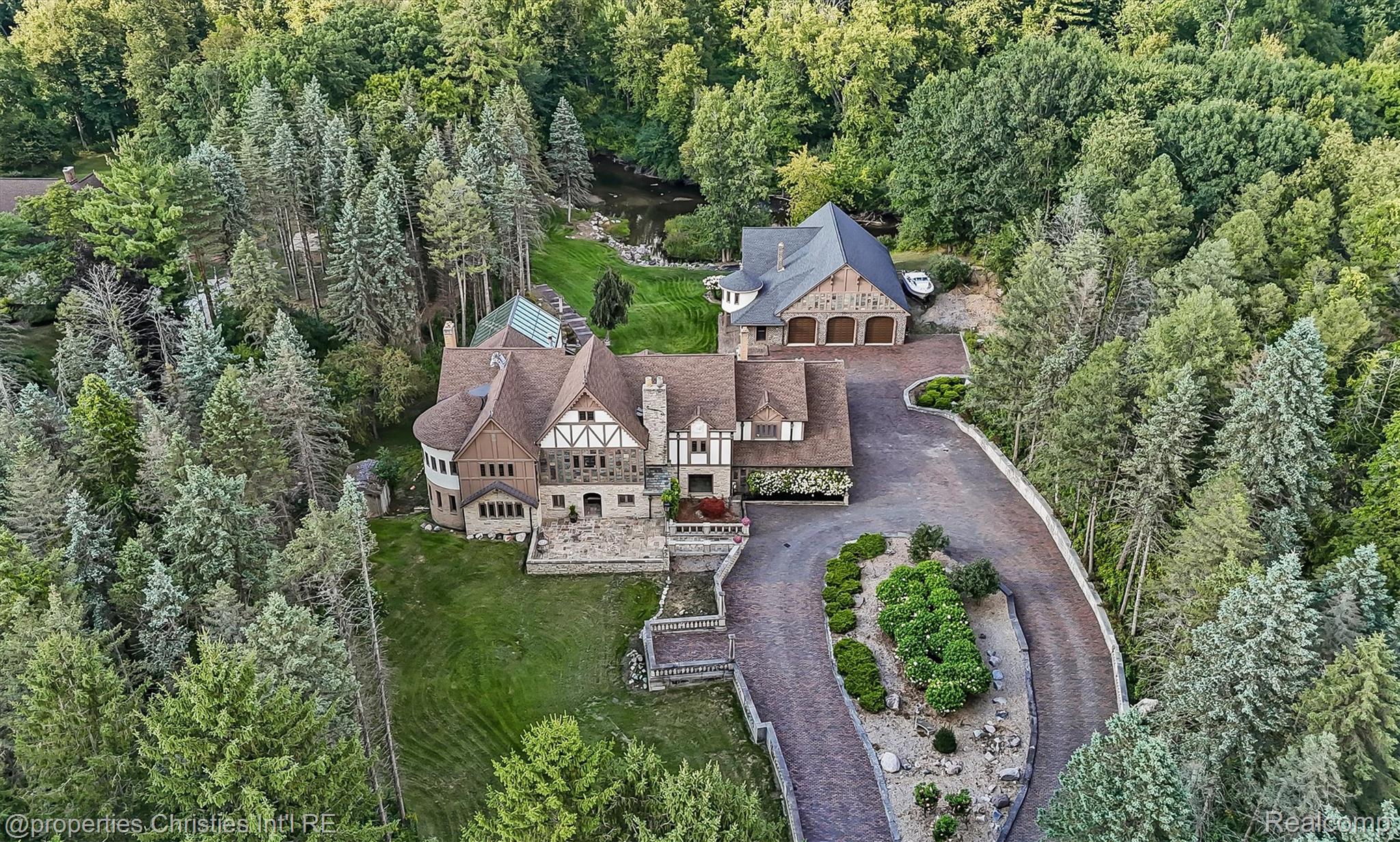 1540 Mill Race