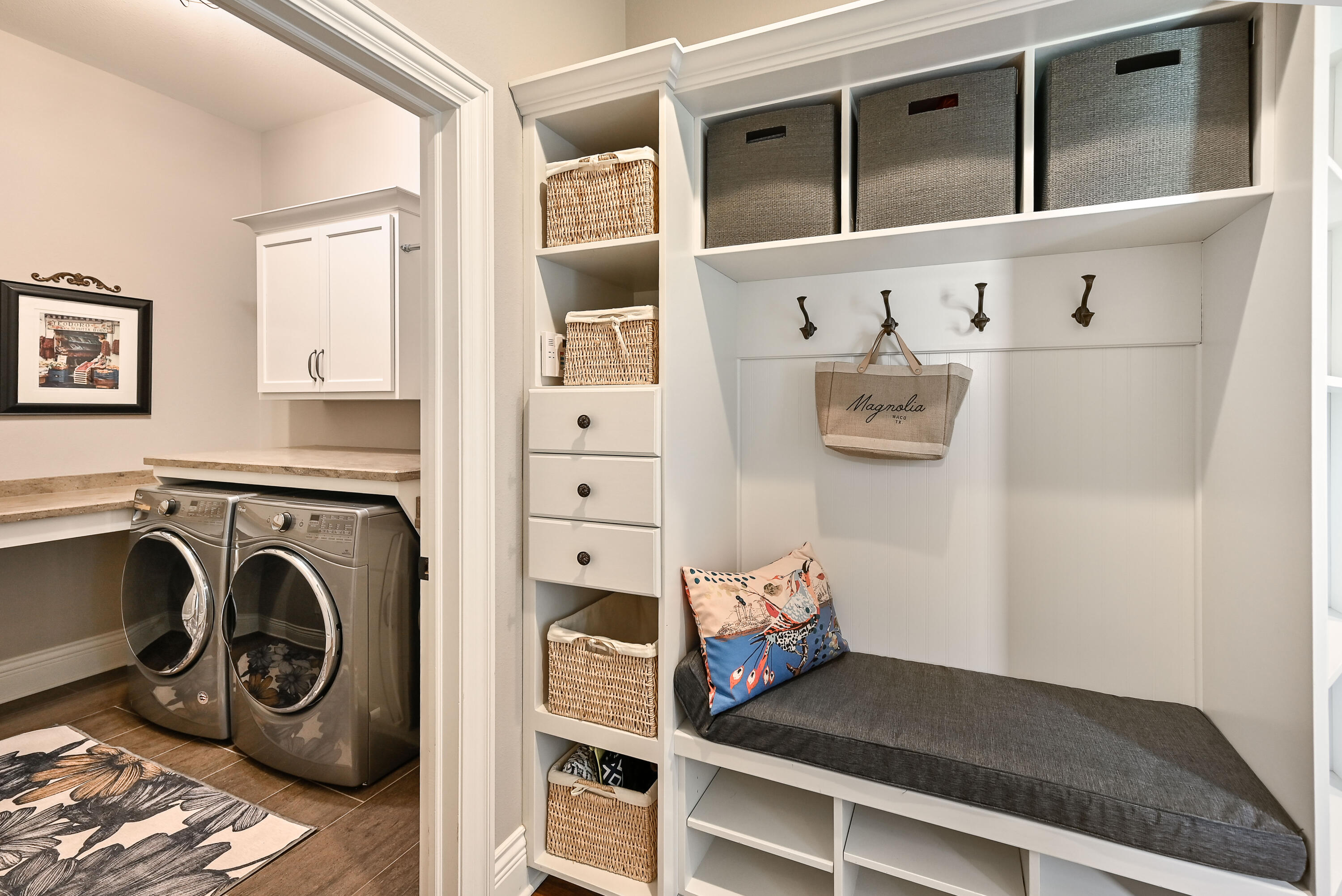 N86W4995 Covington Sq E