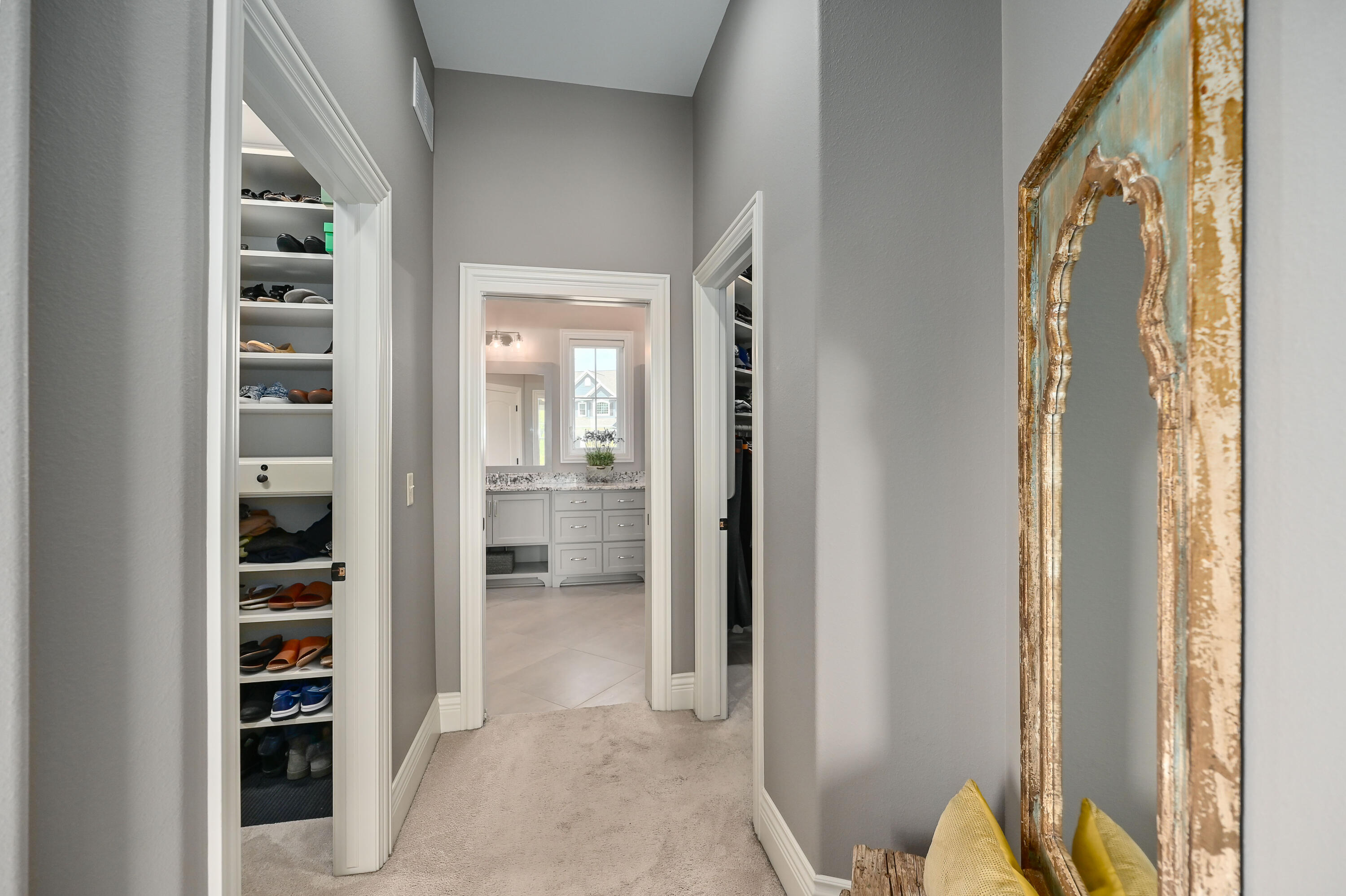 N86W4995 Covington Sq E