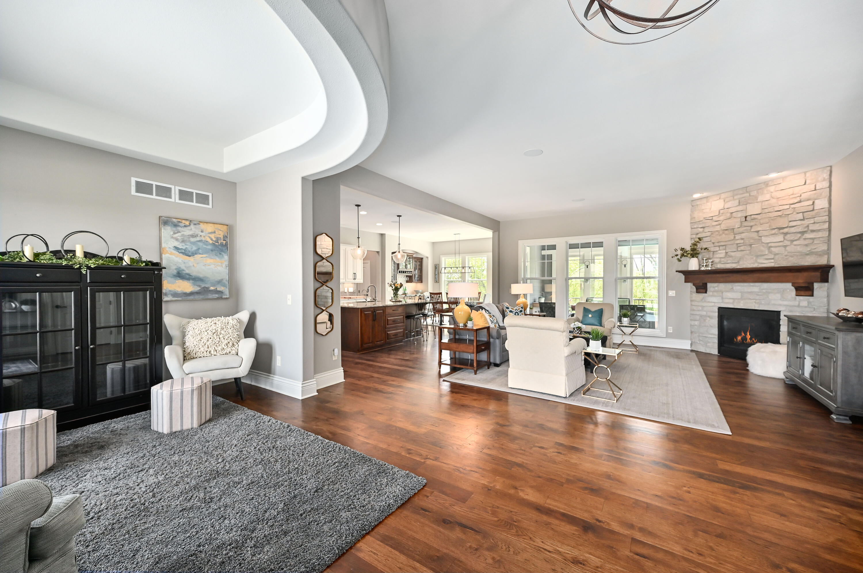 N86W4995 Covington Sq E