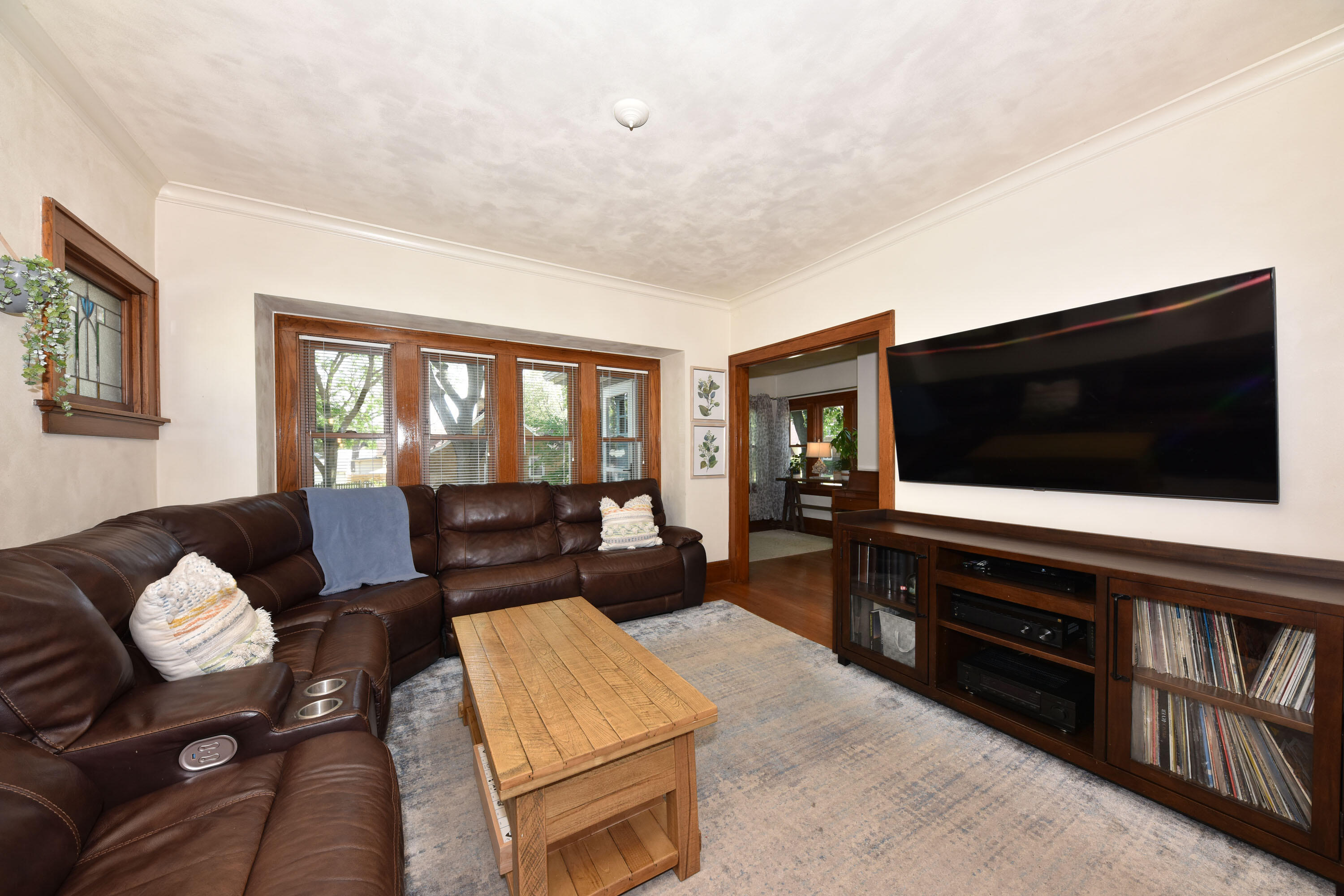 7226 W Mt Vernon Ave