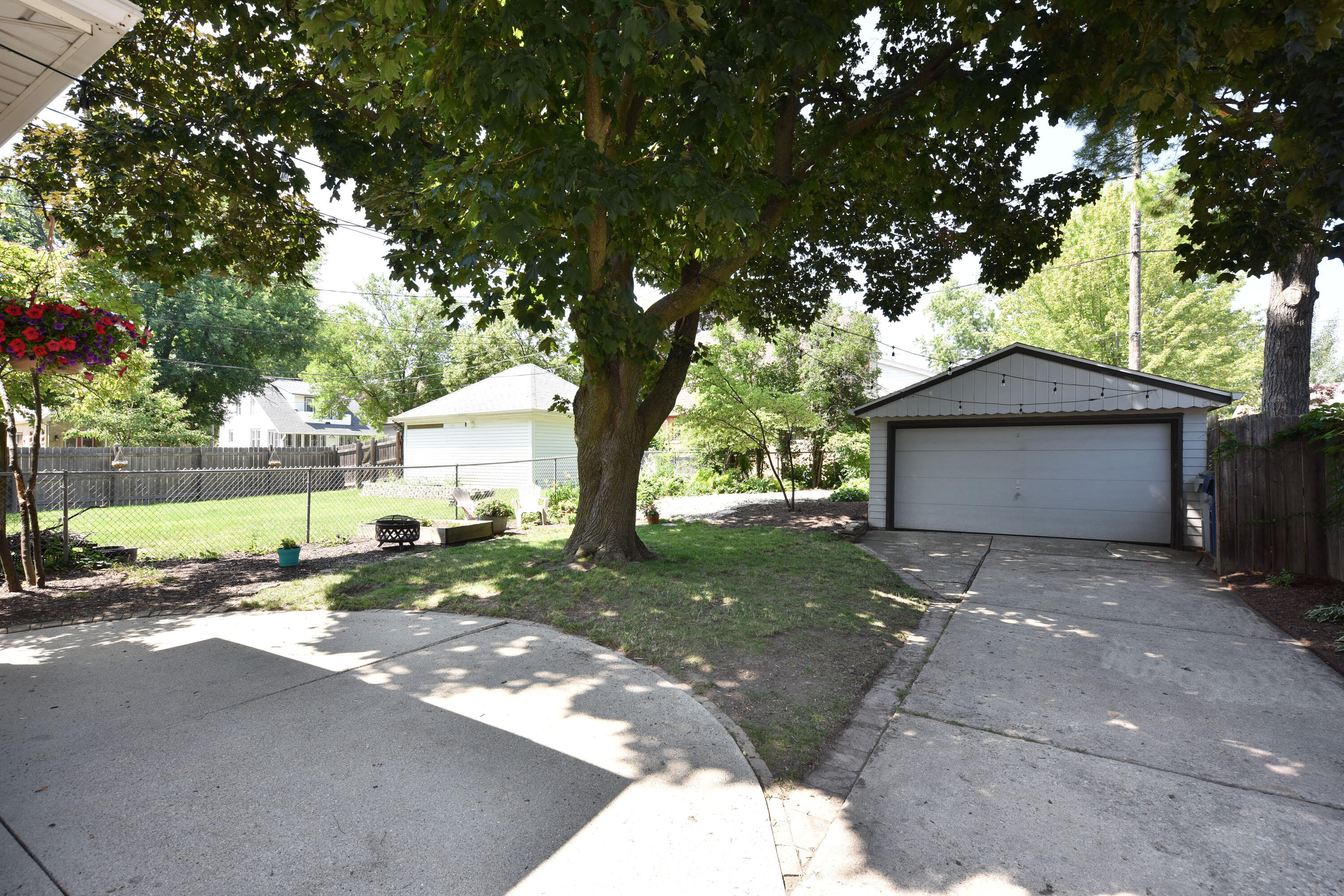 7226 W Mt Vernon Ave