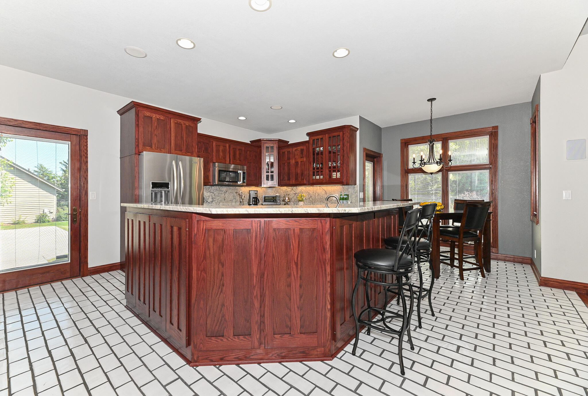 3441 16th Pl