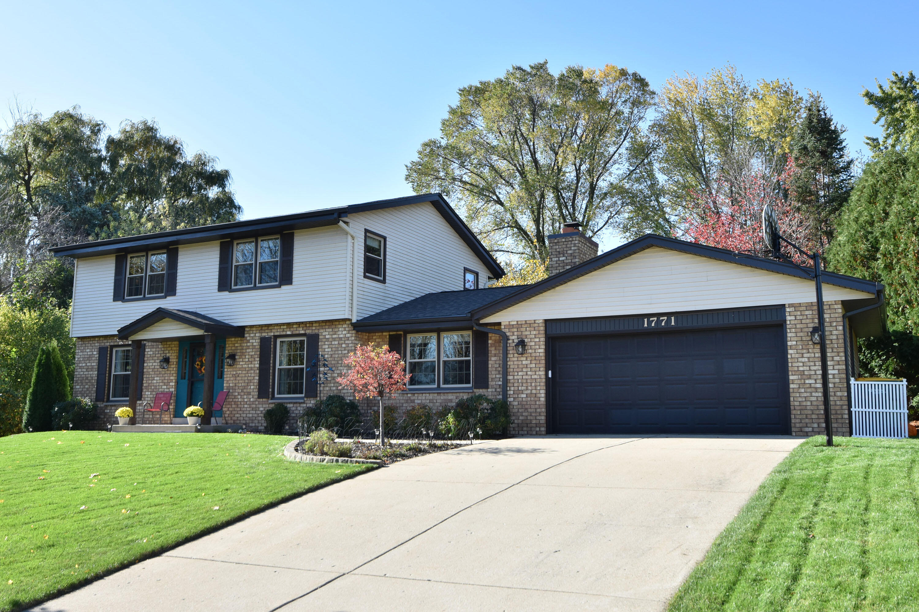 1771 Linden Ct