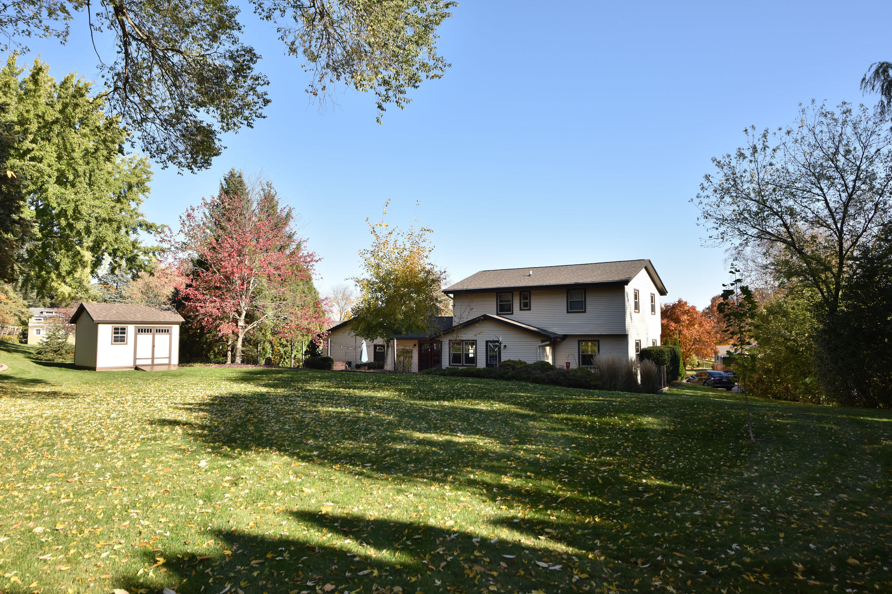 1771 Linden Ct