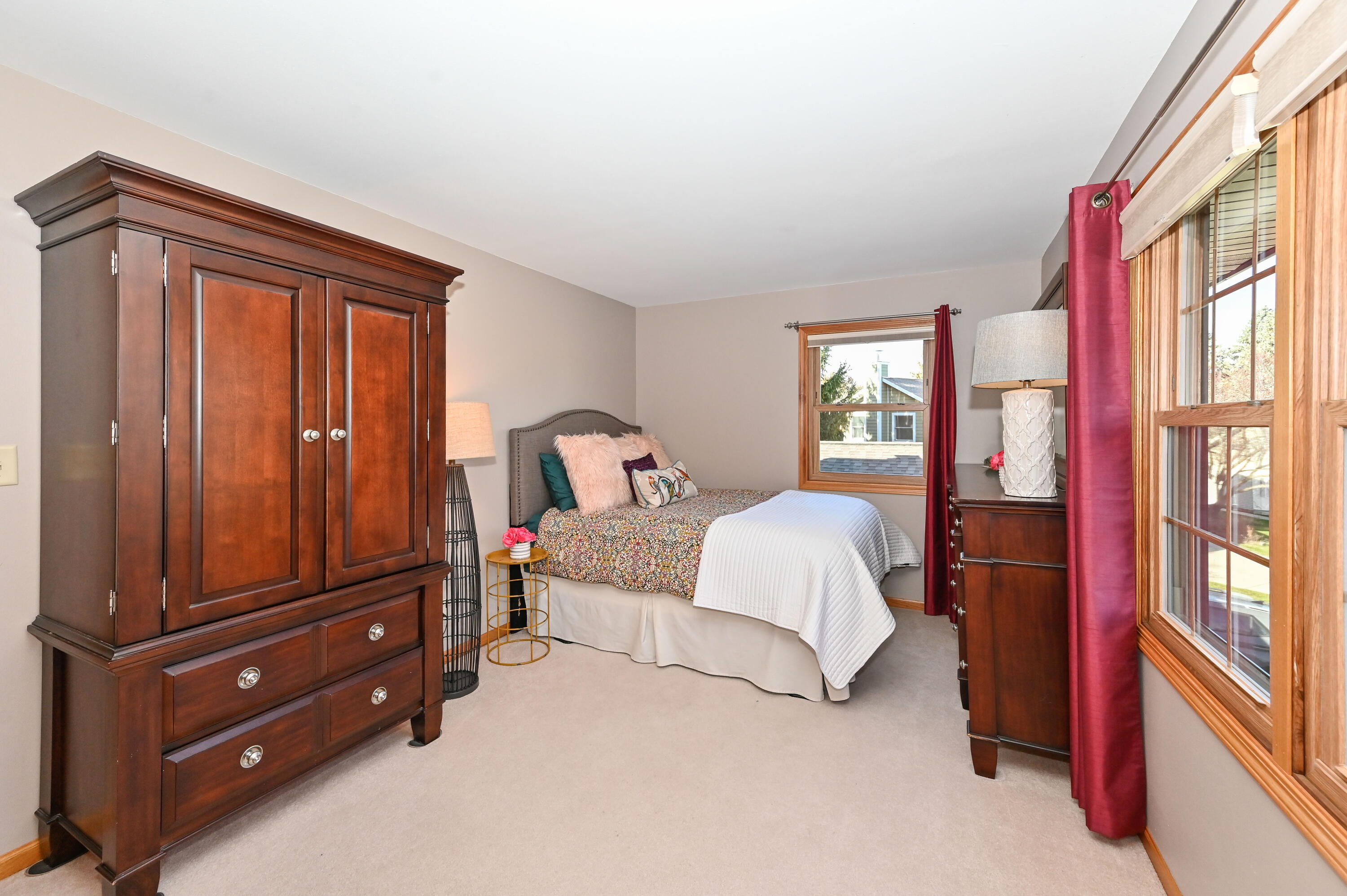 1771 Linden Ct