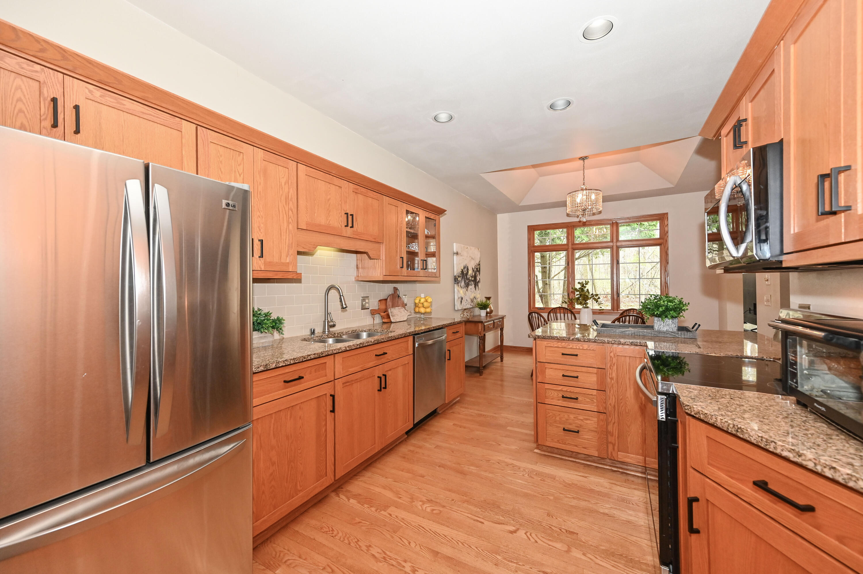 2353 Stoney Ln