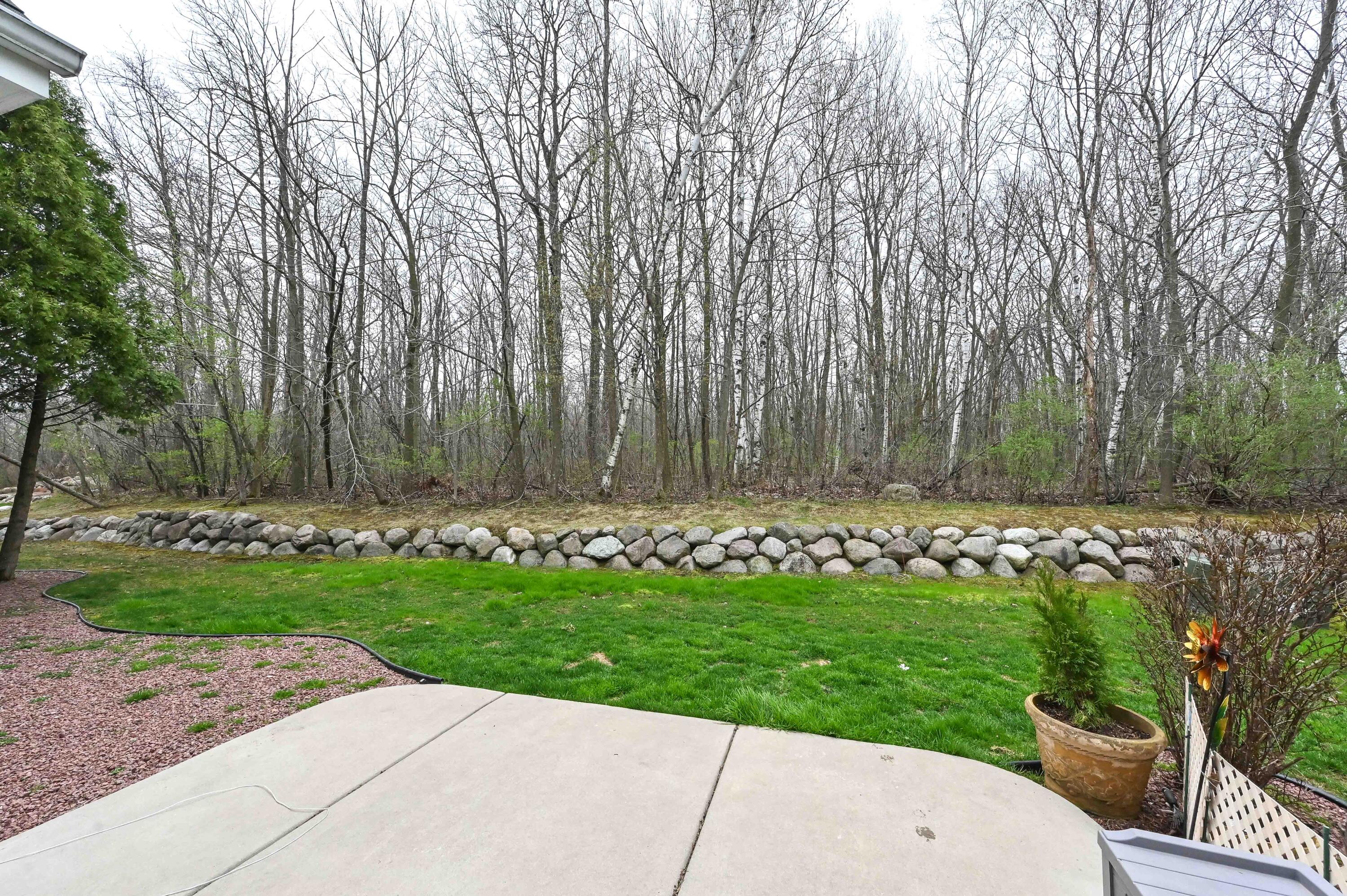 2353 Stoney Ln