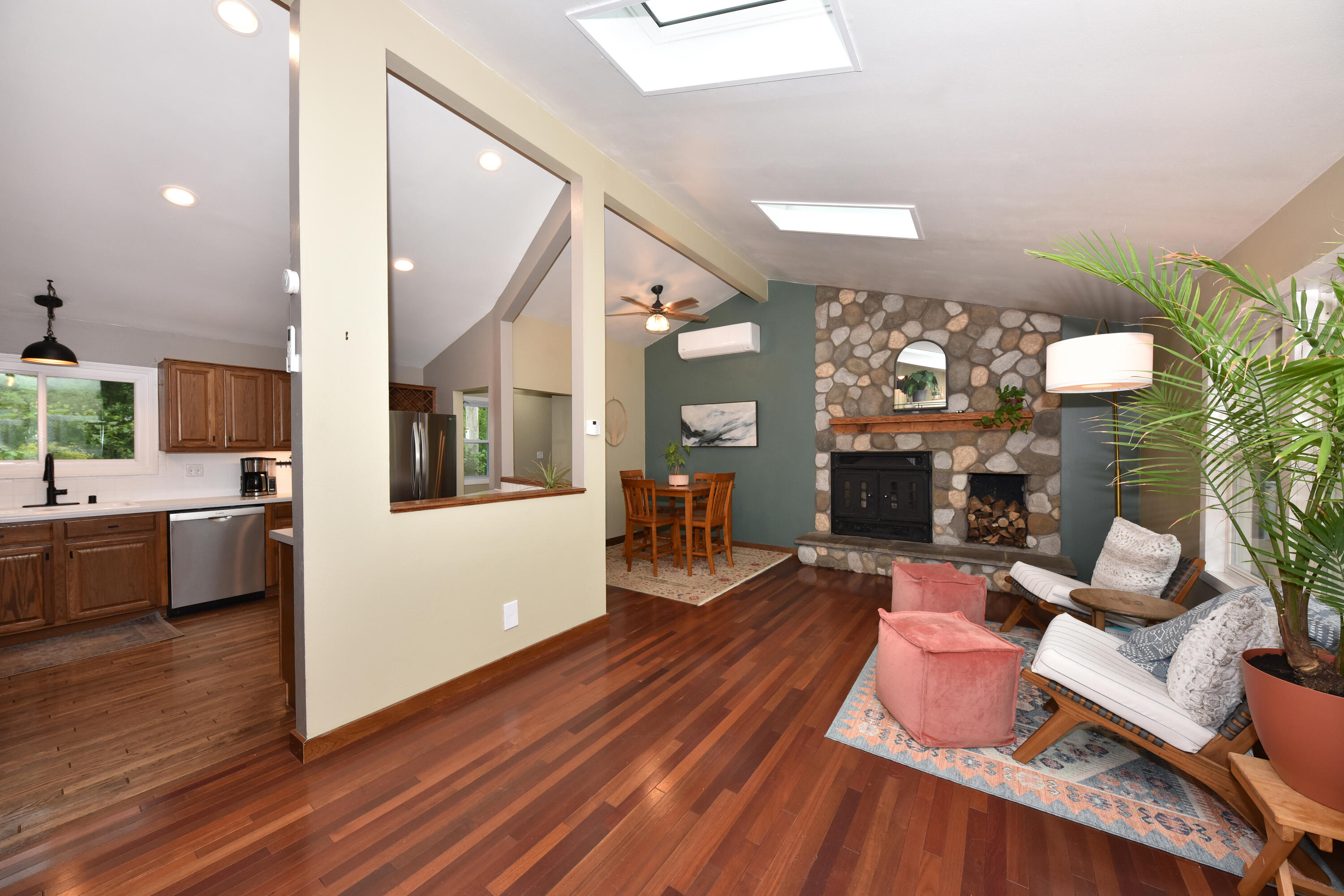 W249S5185 Glendale Rd