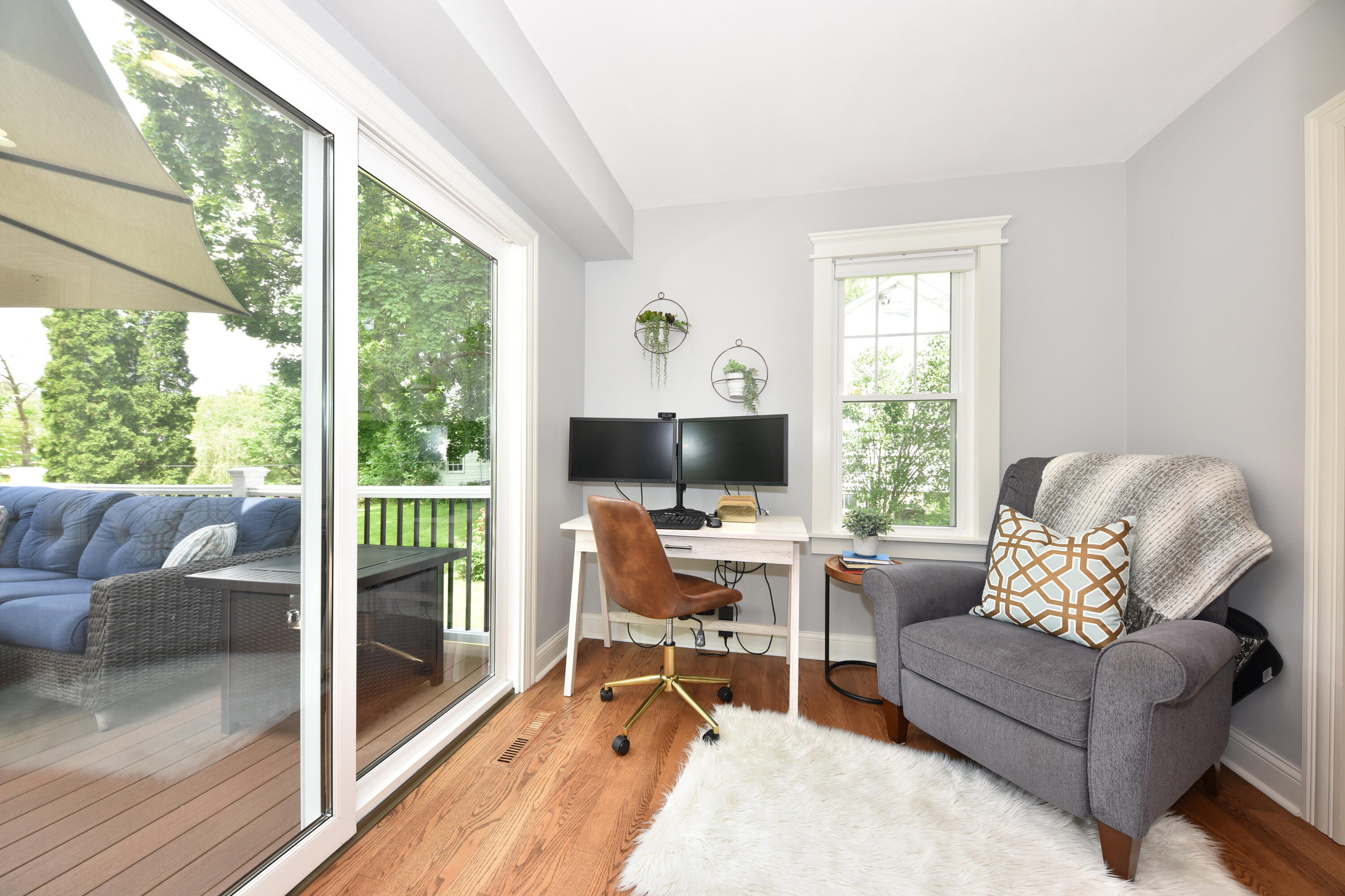 W62N679 Riveredge Dr