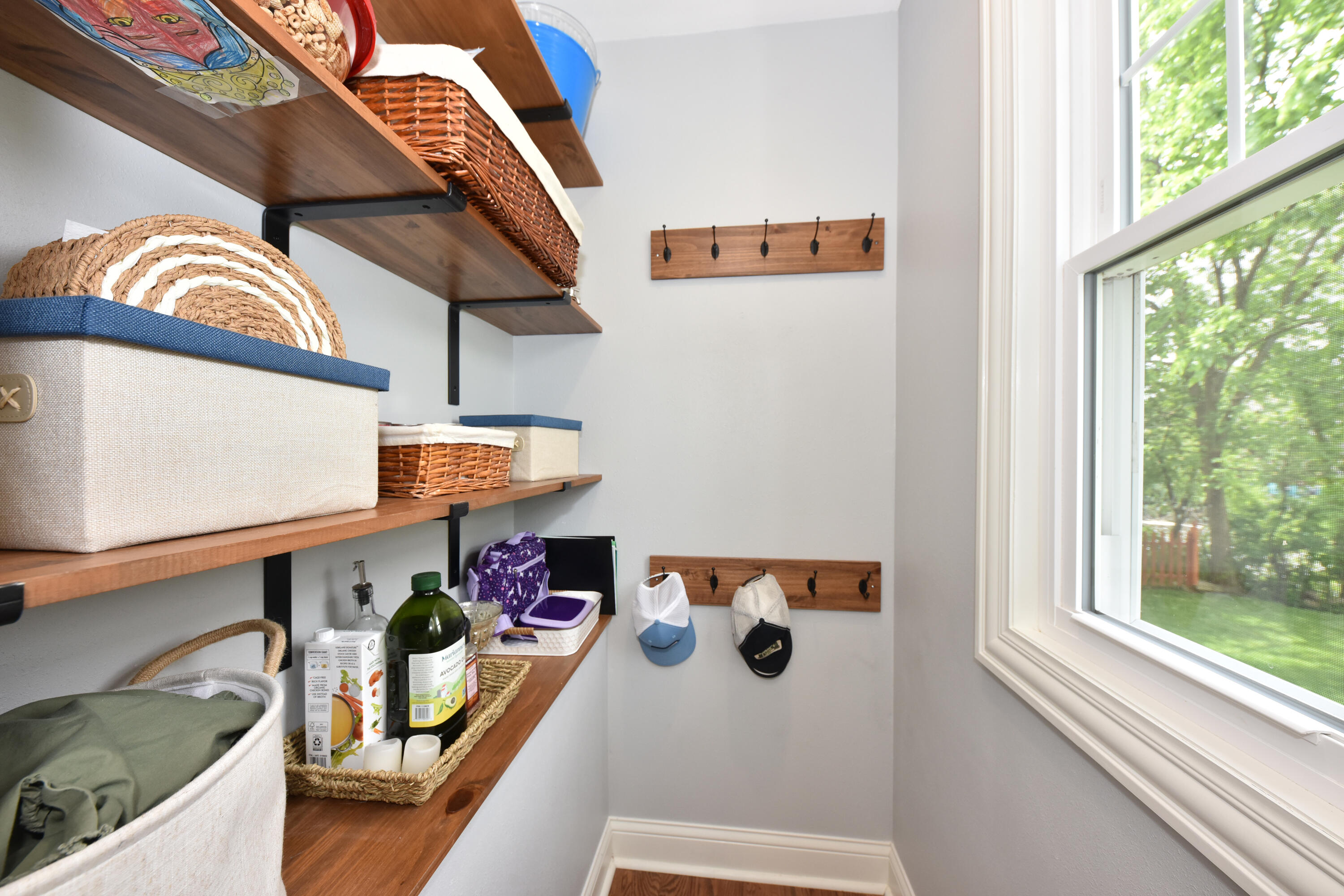 W62N679 Riveredge Dr