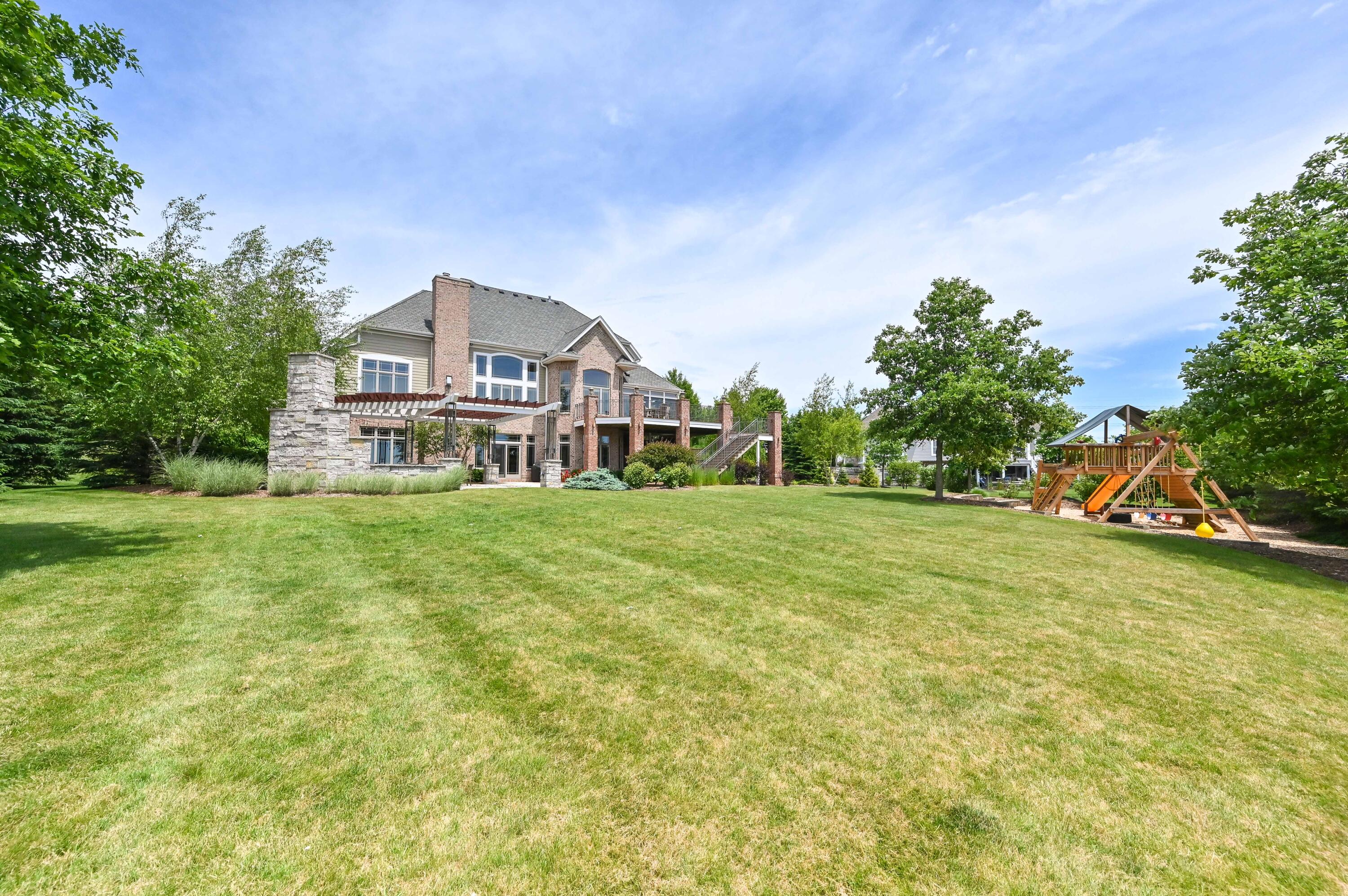 6925 W Oakview Ct