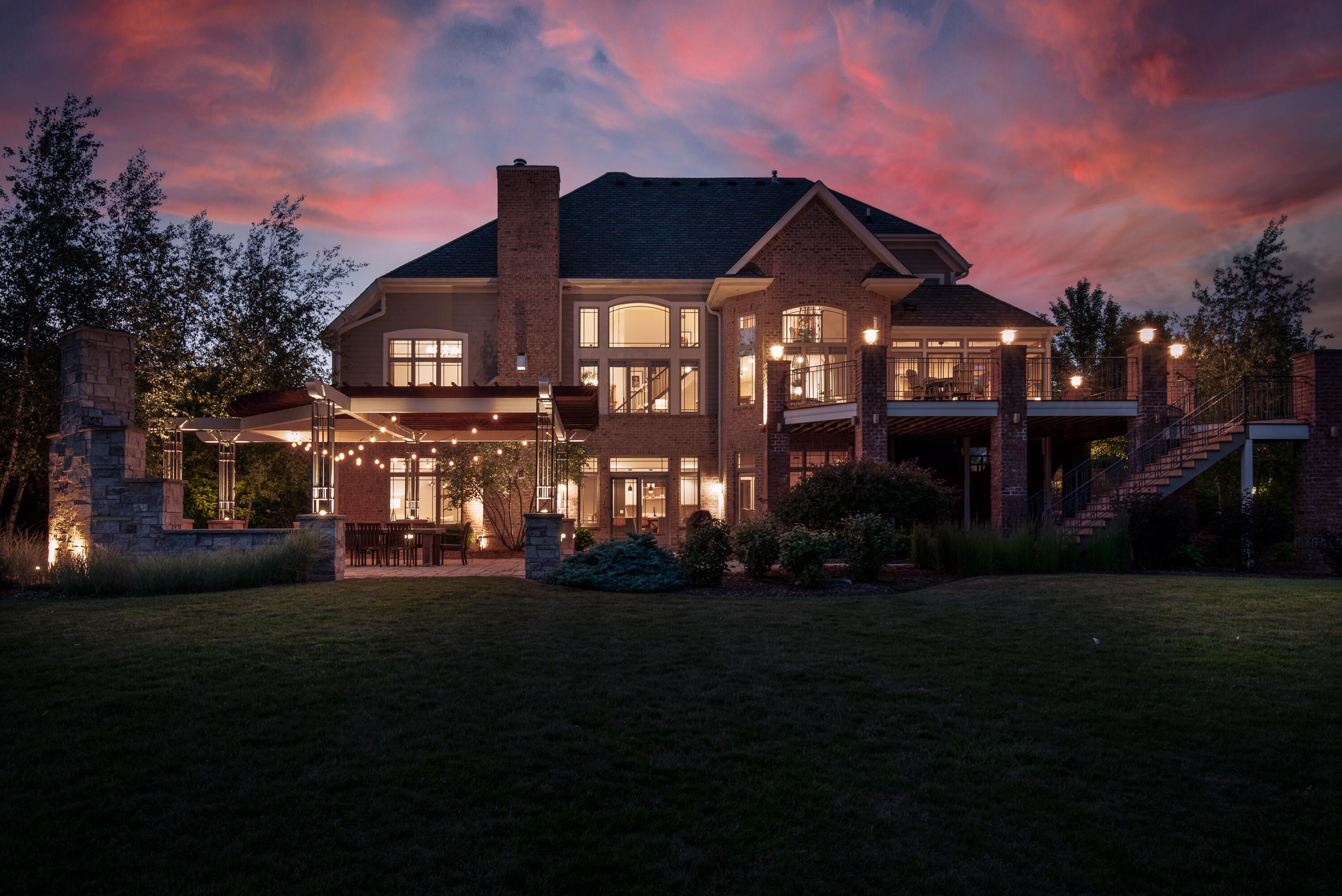 6925 W Oakview Ct