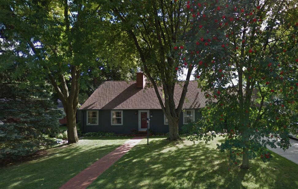 928 Vista Ln