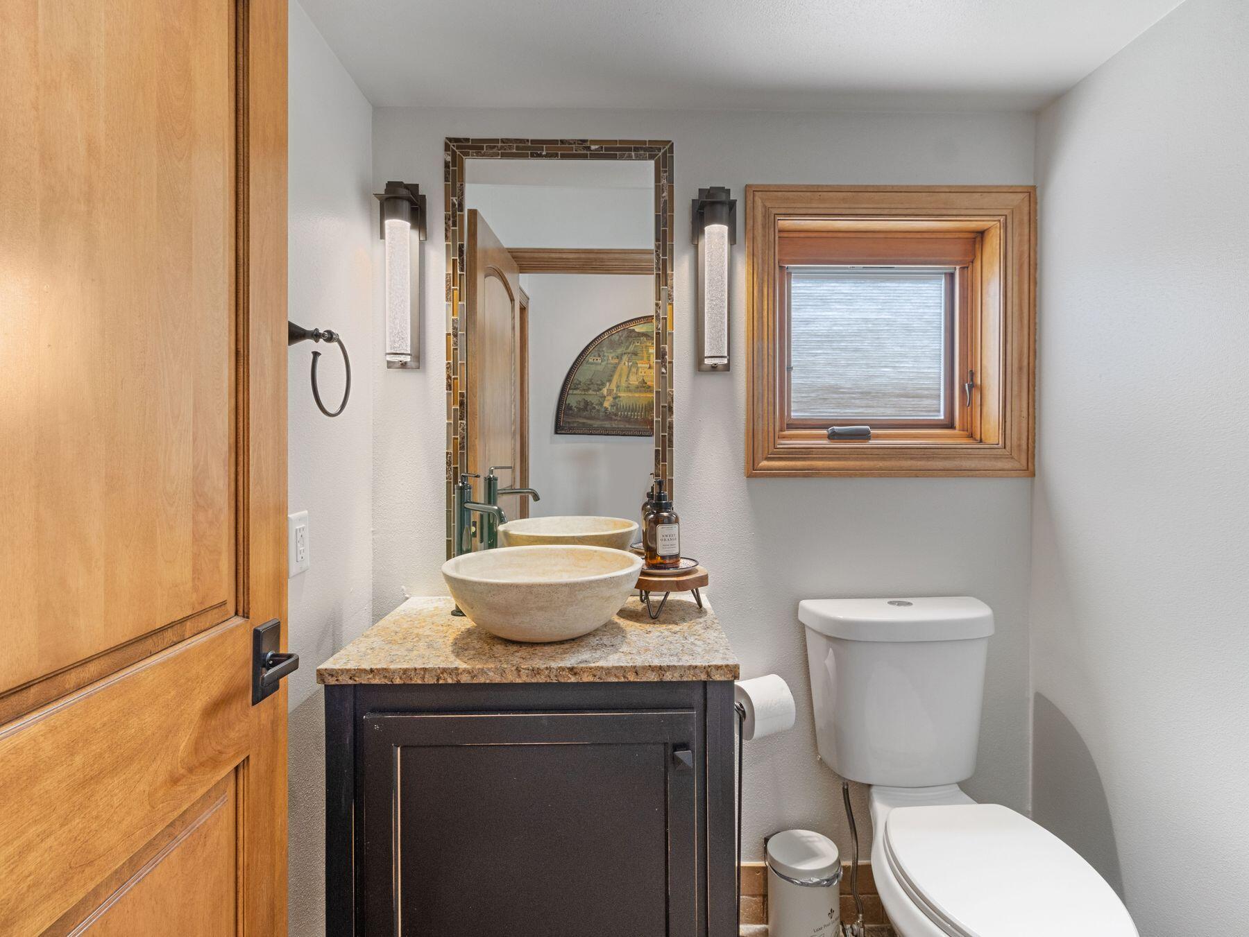 N37W29173 Middlefield Rd, Delafield