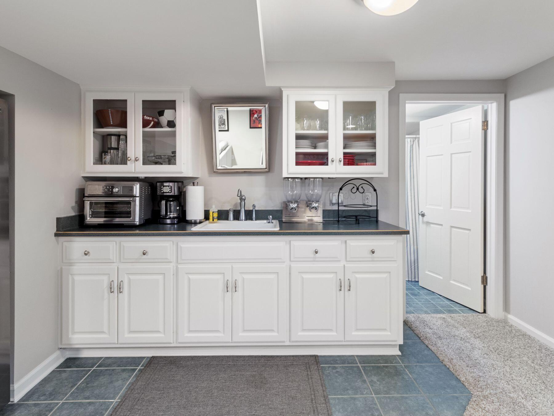 N37W29173 Middlefield Rd, Delafield