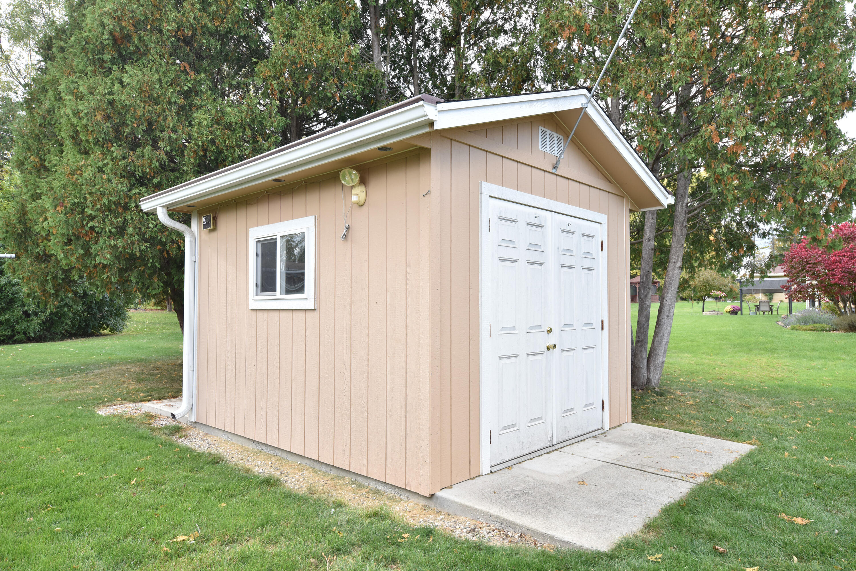 N76W14195 Lari Lou Dr