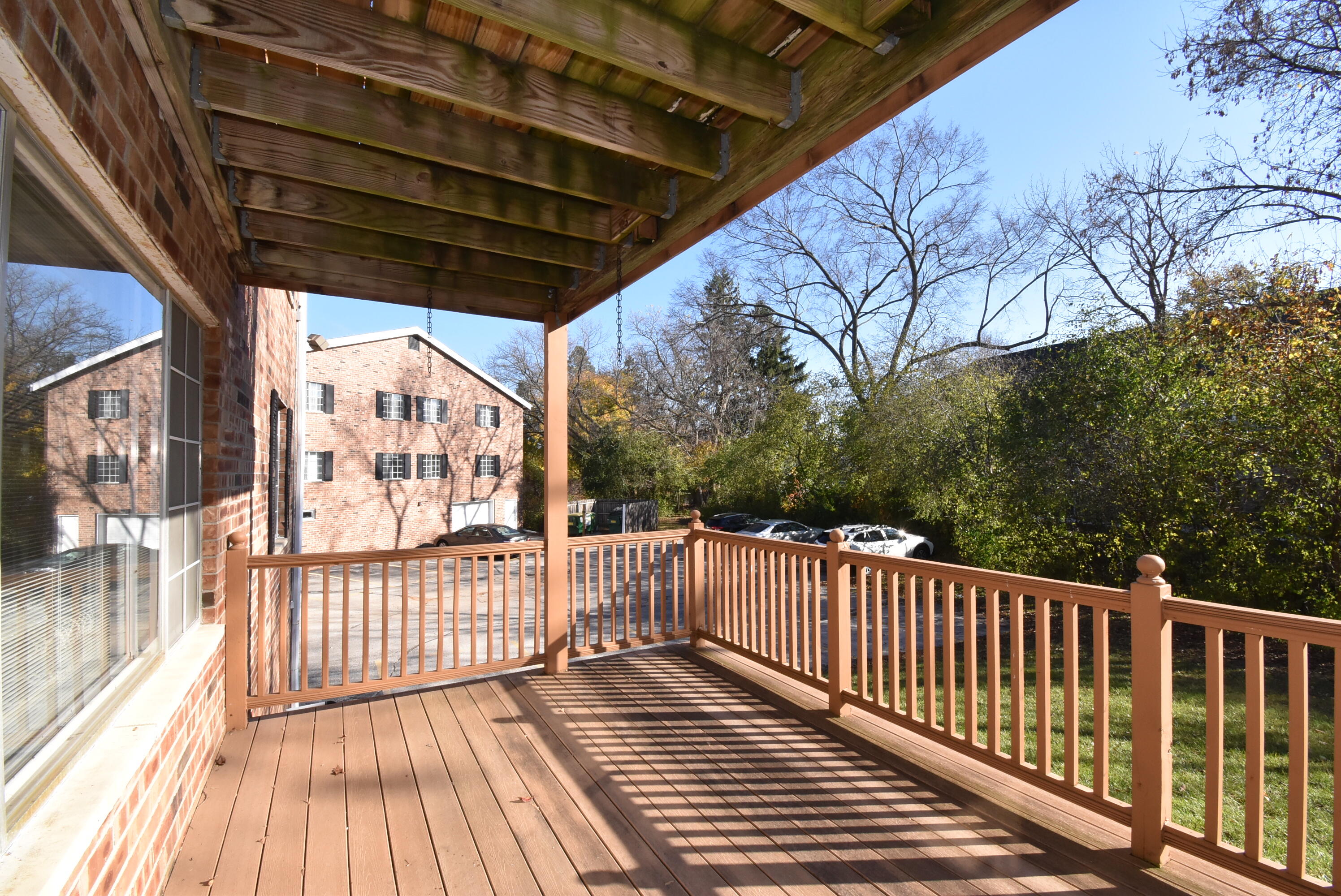 141 N Linden Ln 3