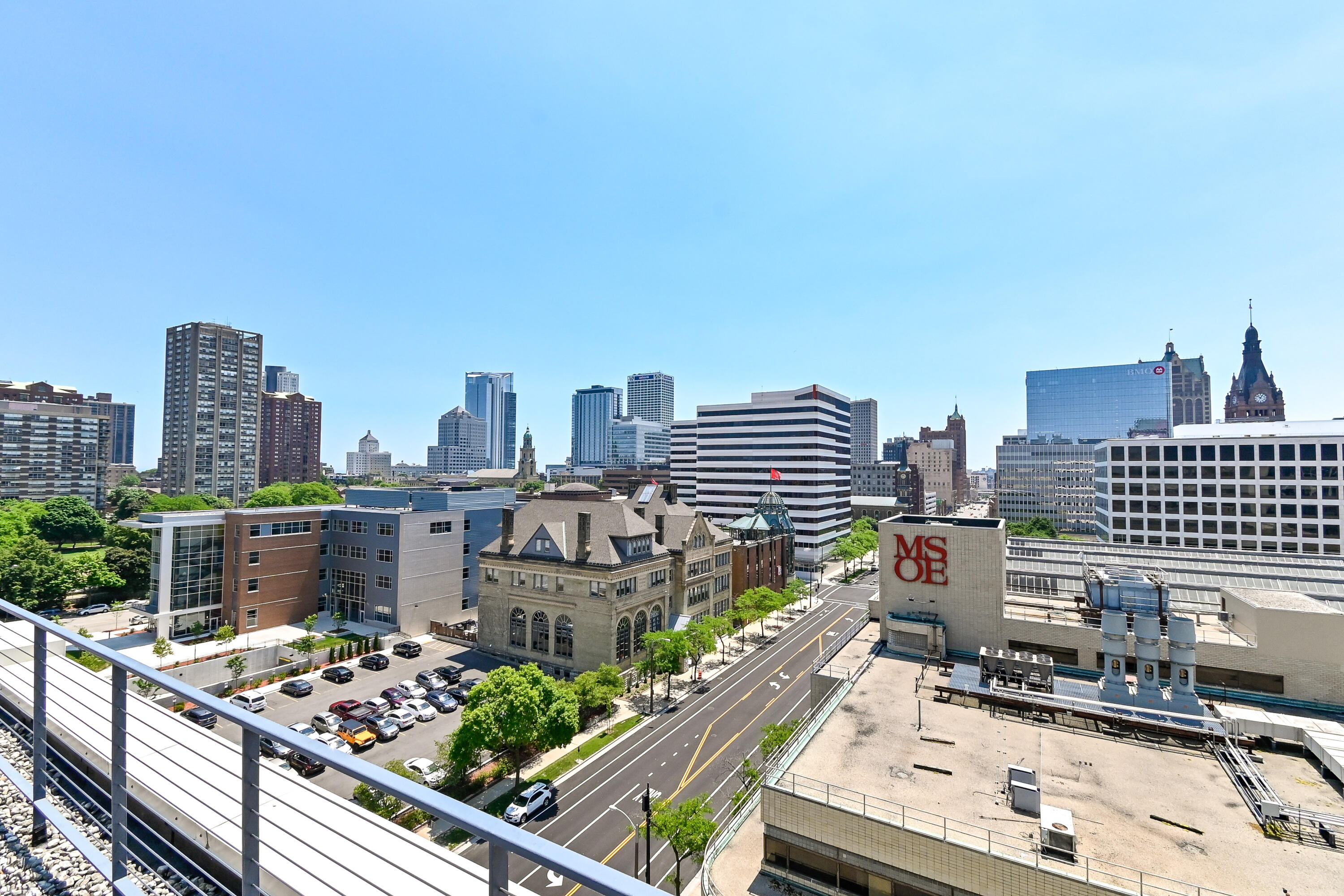 270 E Highland Ave 825