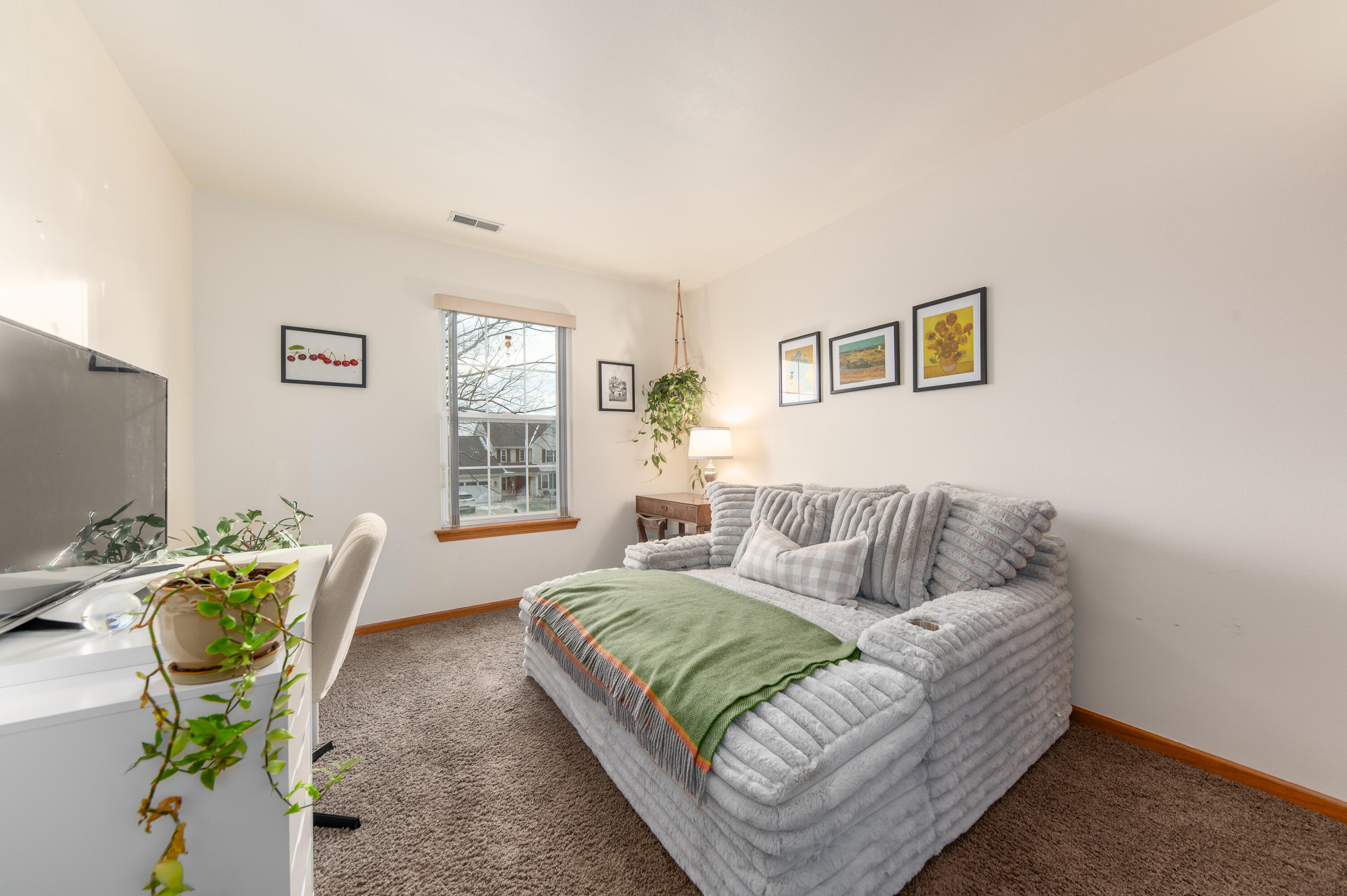N114W19716 Woodberry Pass
