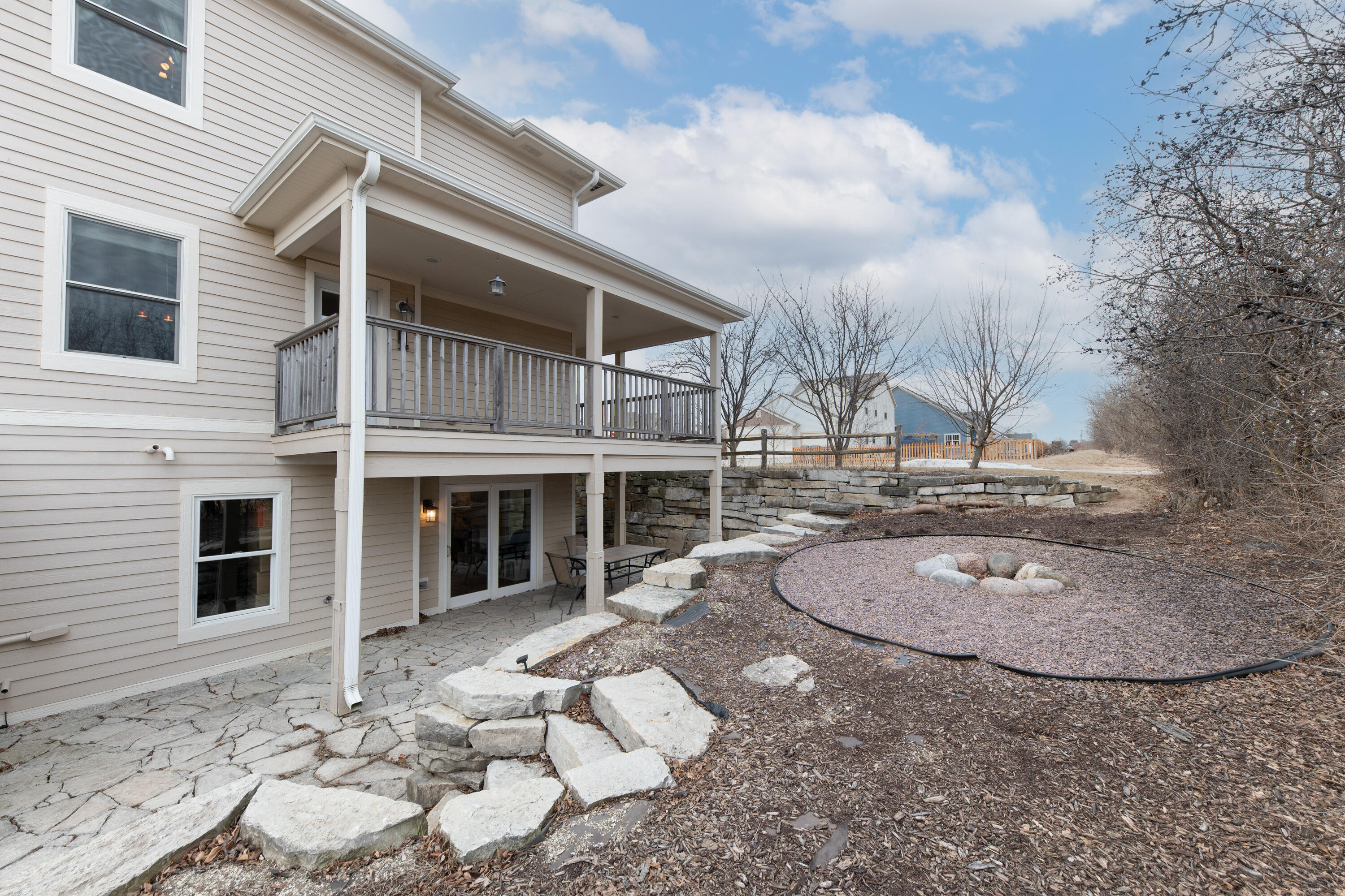 670 Greystone Dr