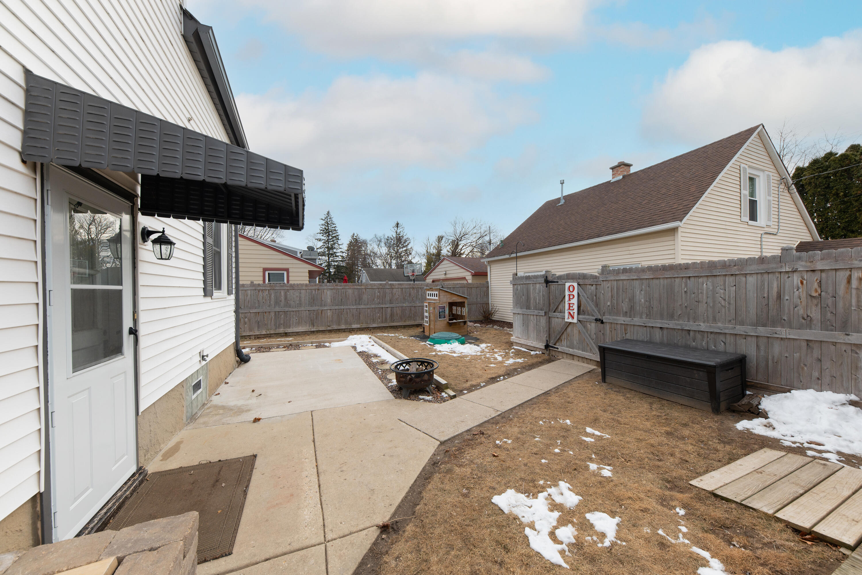 1001 8th Ave