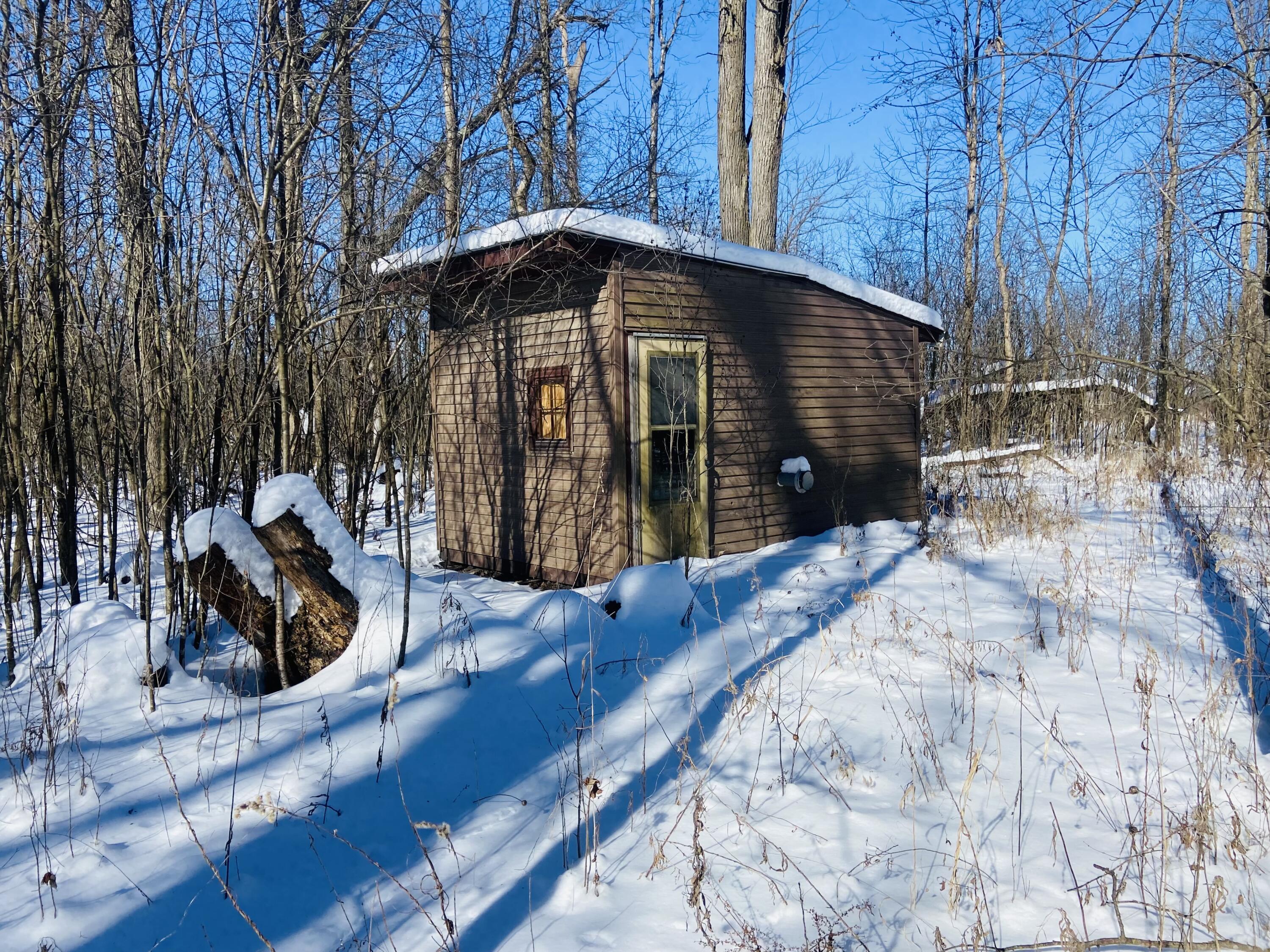 E3770 Galilee Rd, Lind