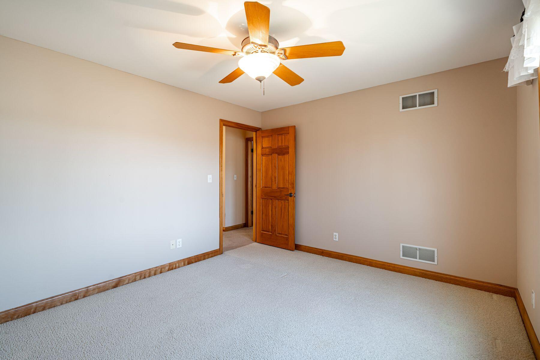 W280N4970 Jerilane Ct, Merton