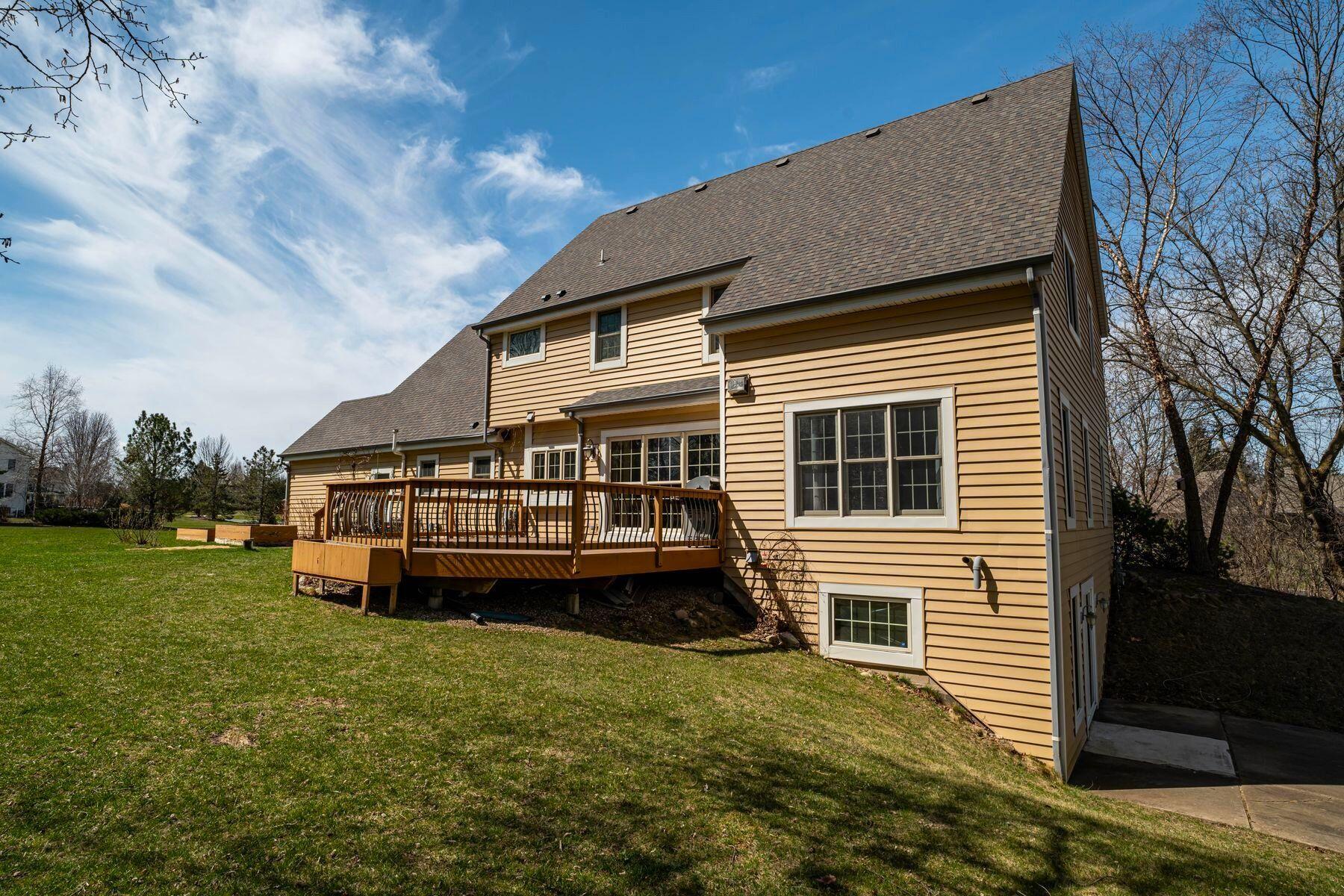 W280N4970 Jerilane Ct, Merton