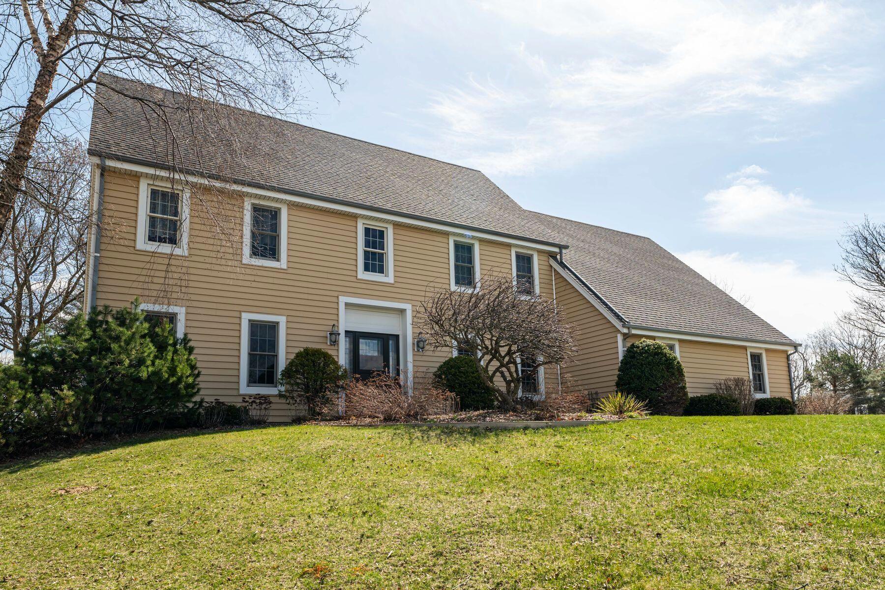 W280N4970 Jerilane Ct, Merton