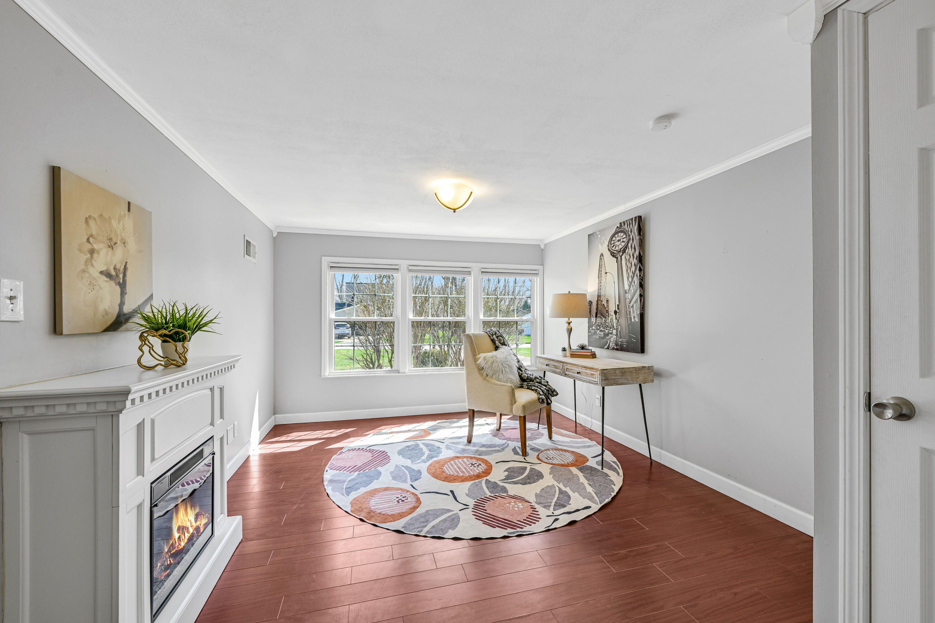 830 W Apple Tree Rd