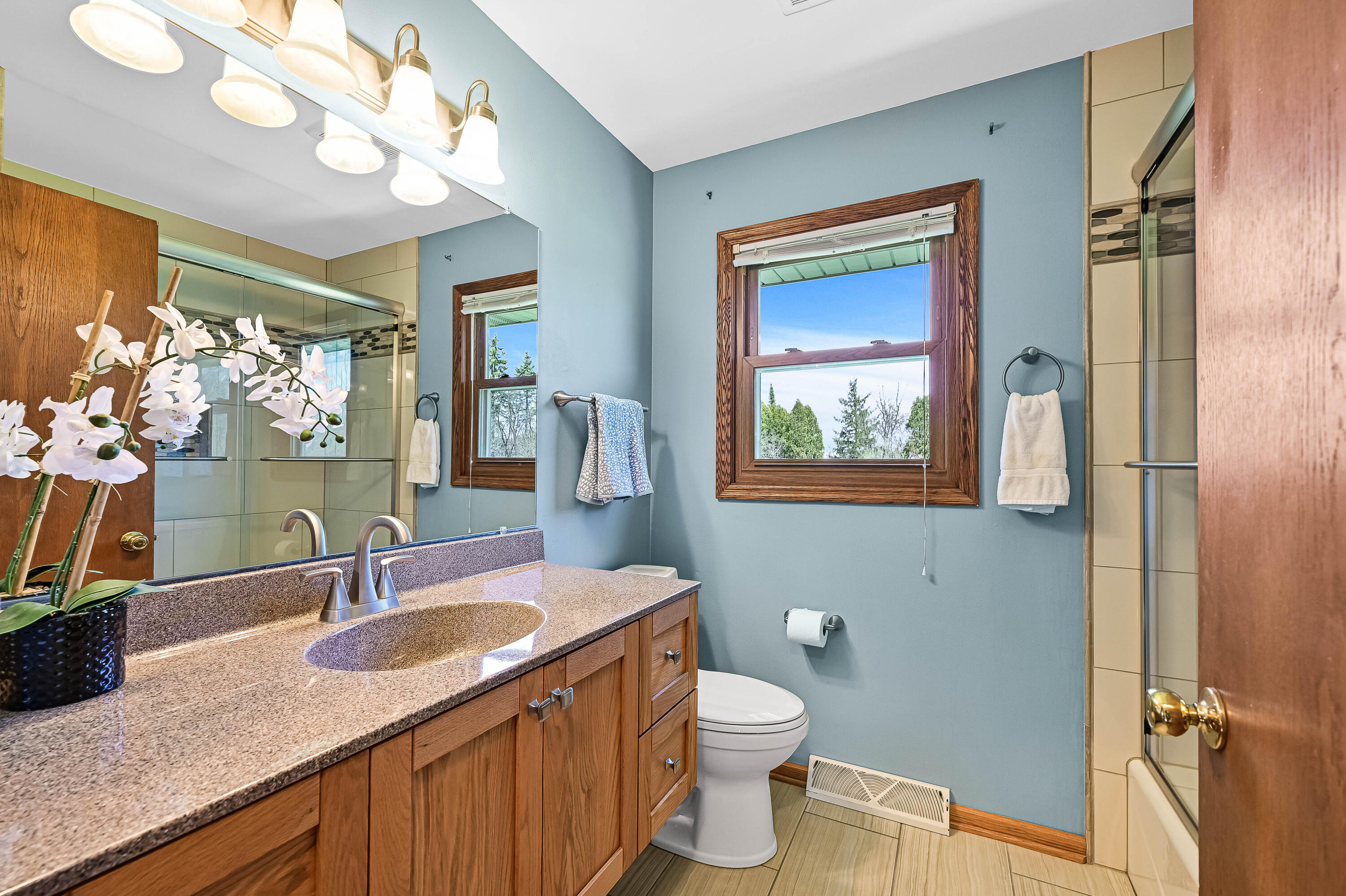 1294 Trailway Dr