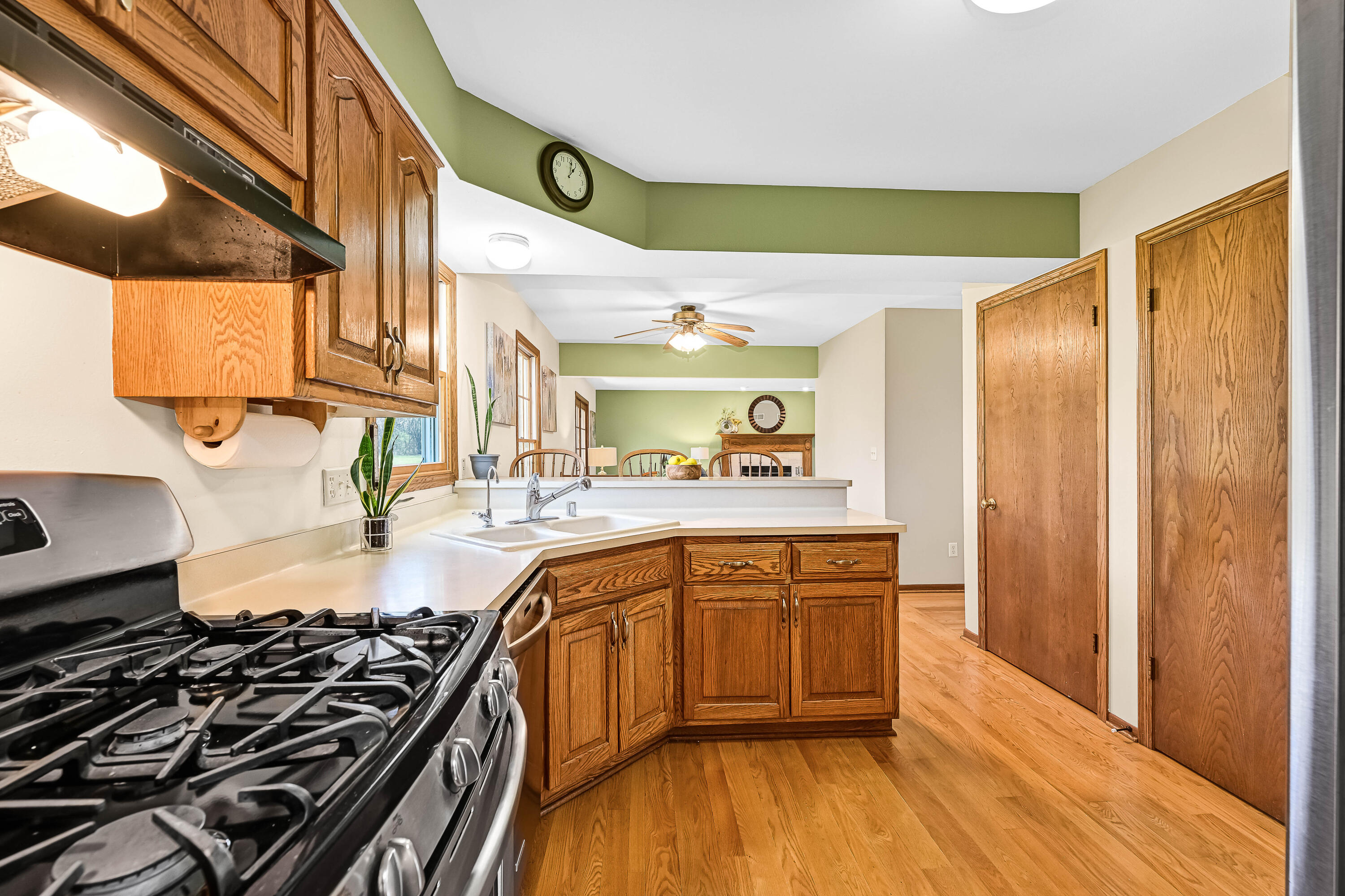 1294 Trailway Dr
