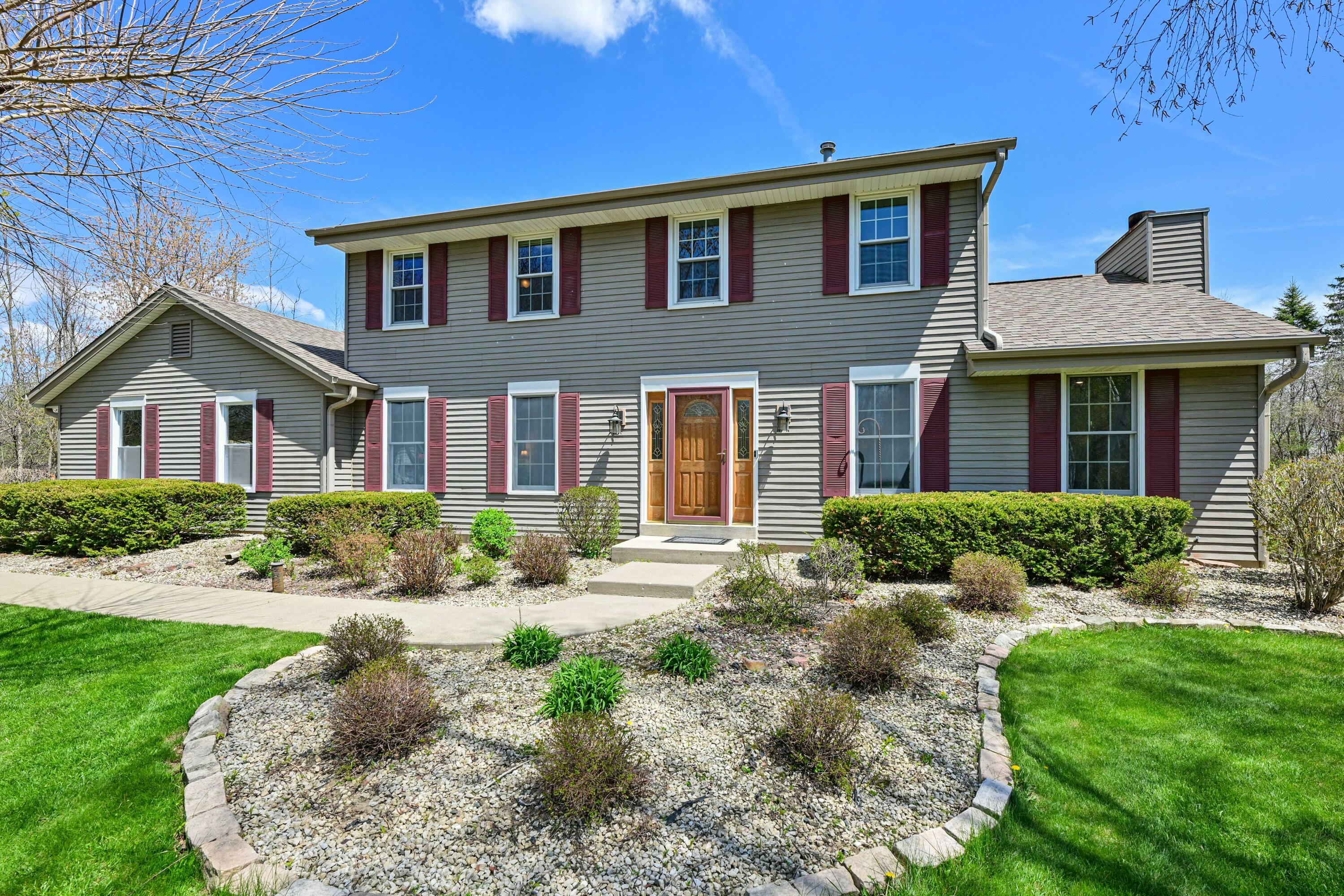 1294 Trailway Dr
