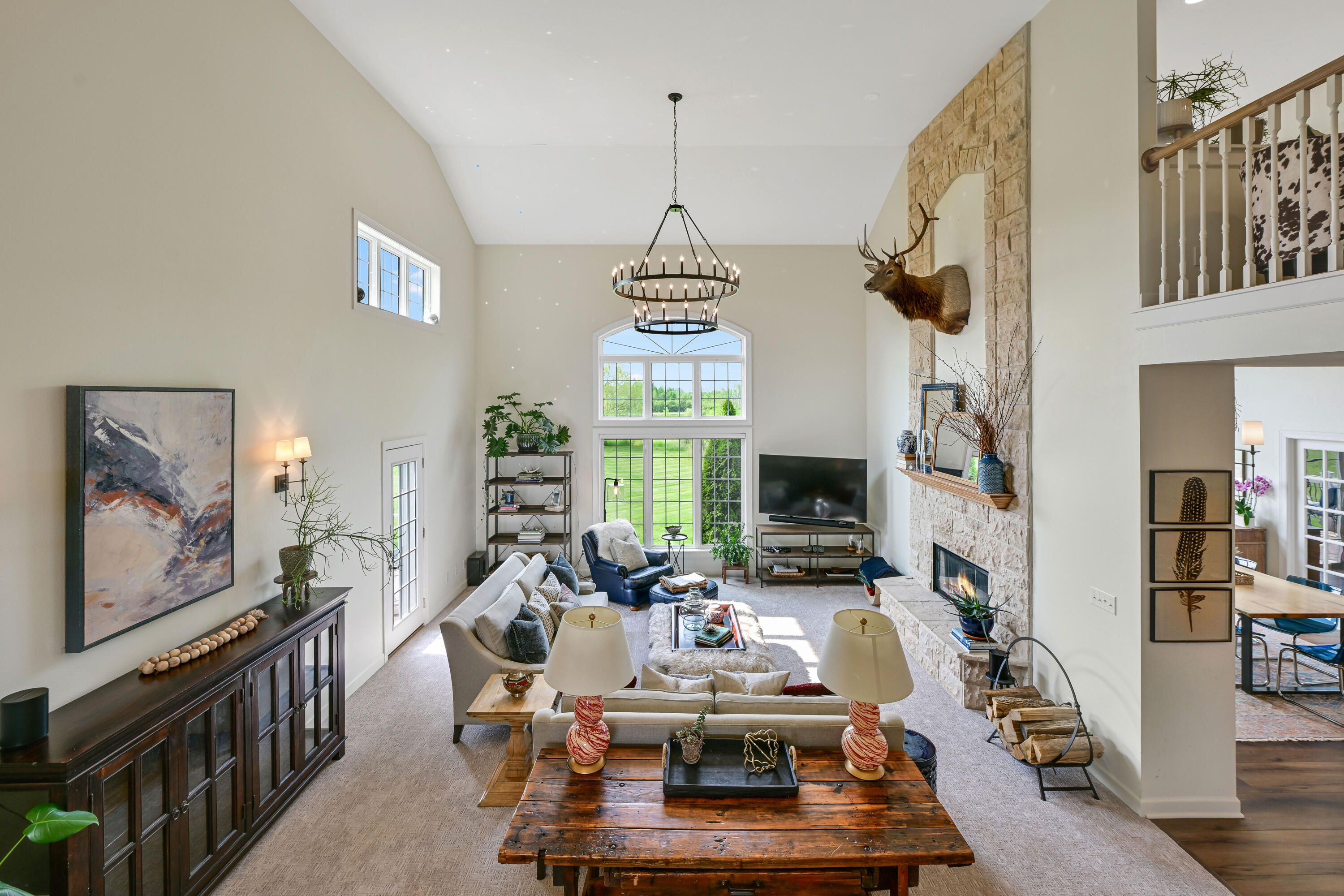 13345 N Laurel Ln
