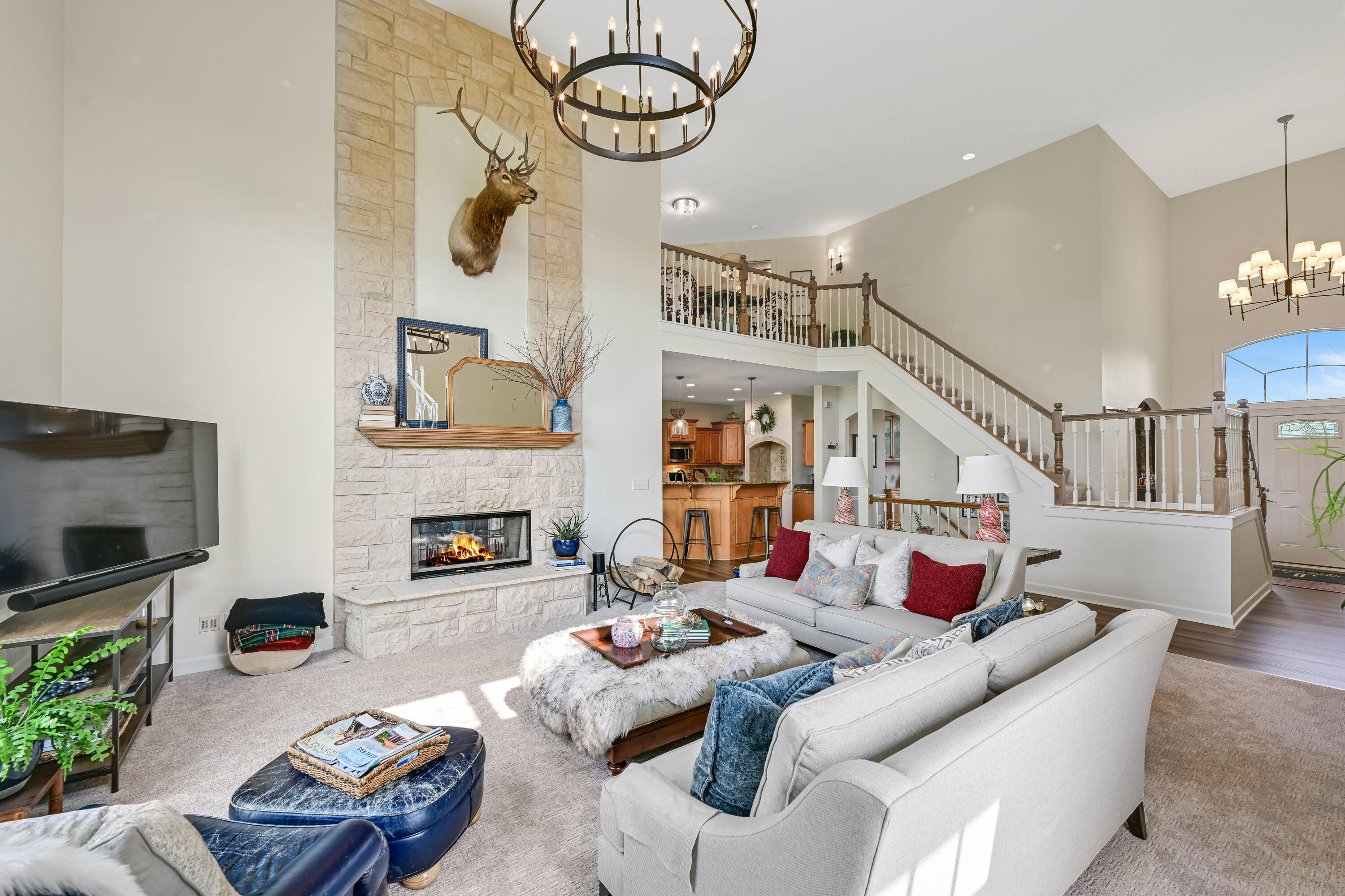 13345 N Laurel Ln