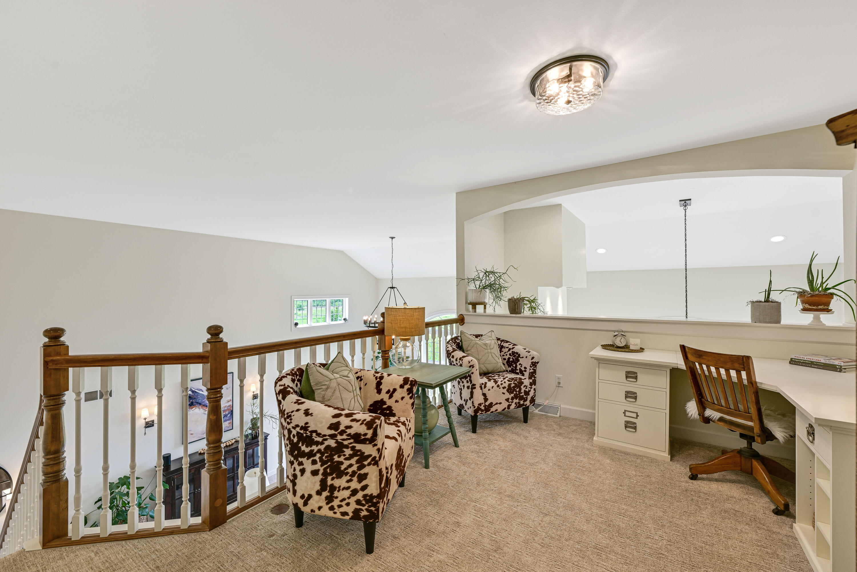 13345 N Laurel Ln