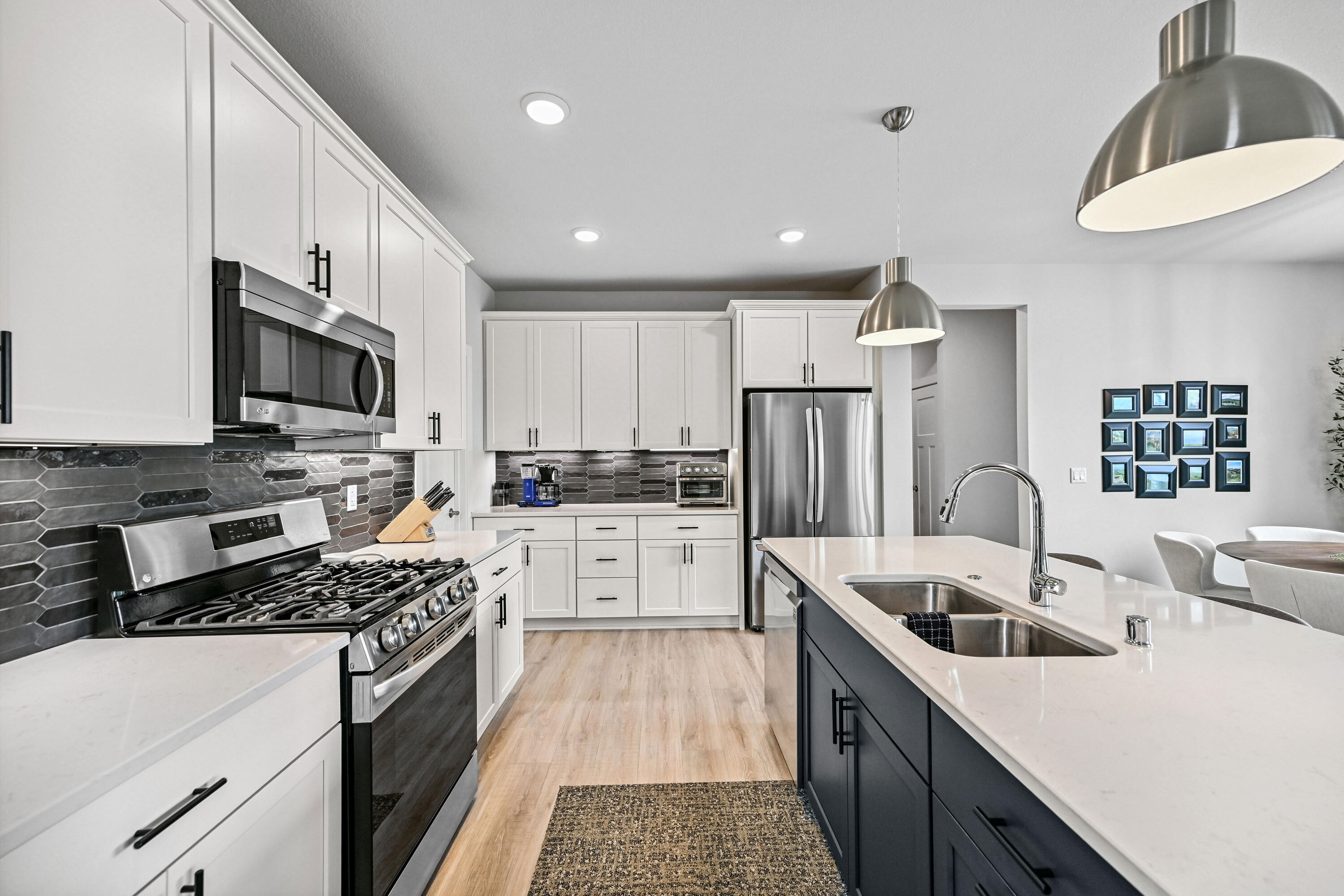 185 Candleberry Ln