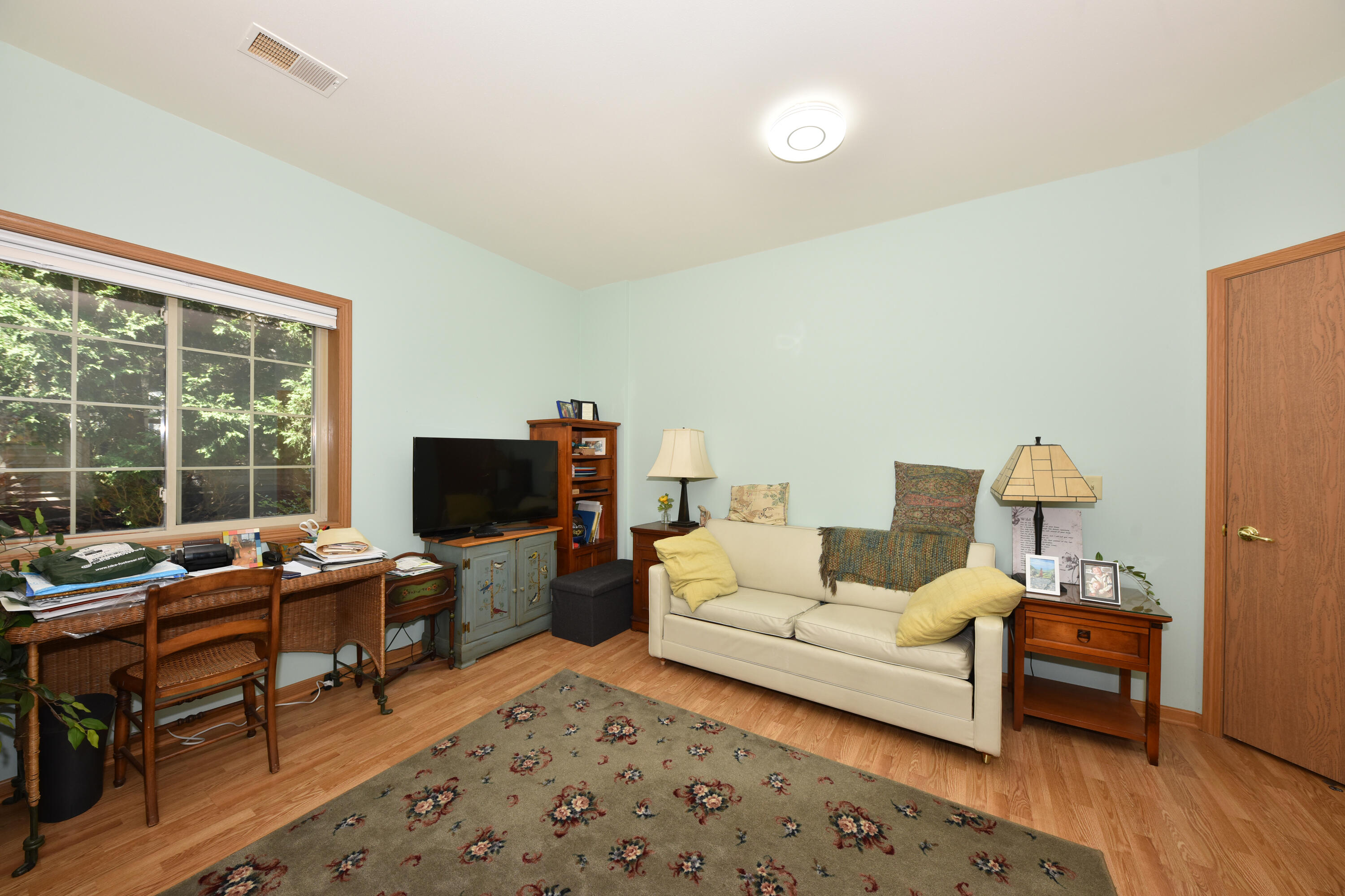2111 Pine Ridge Ct