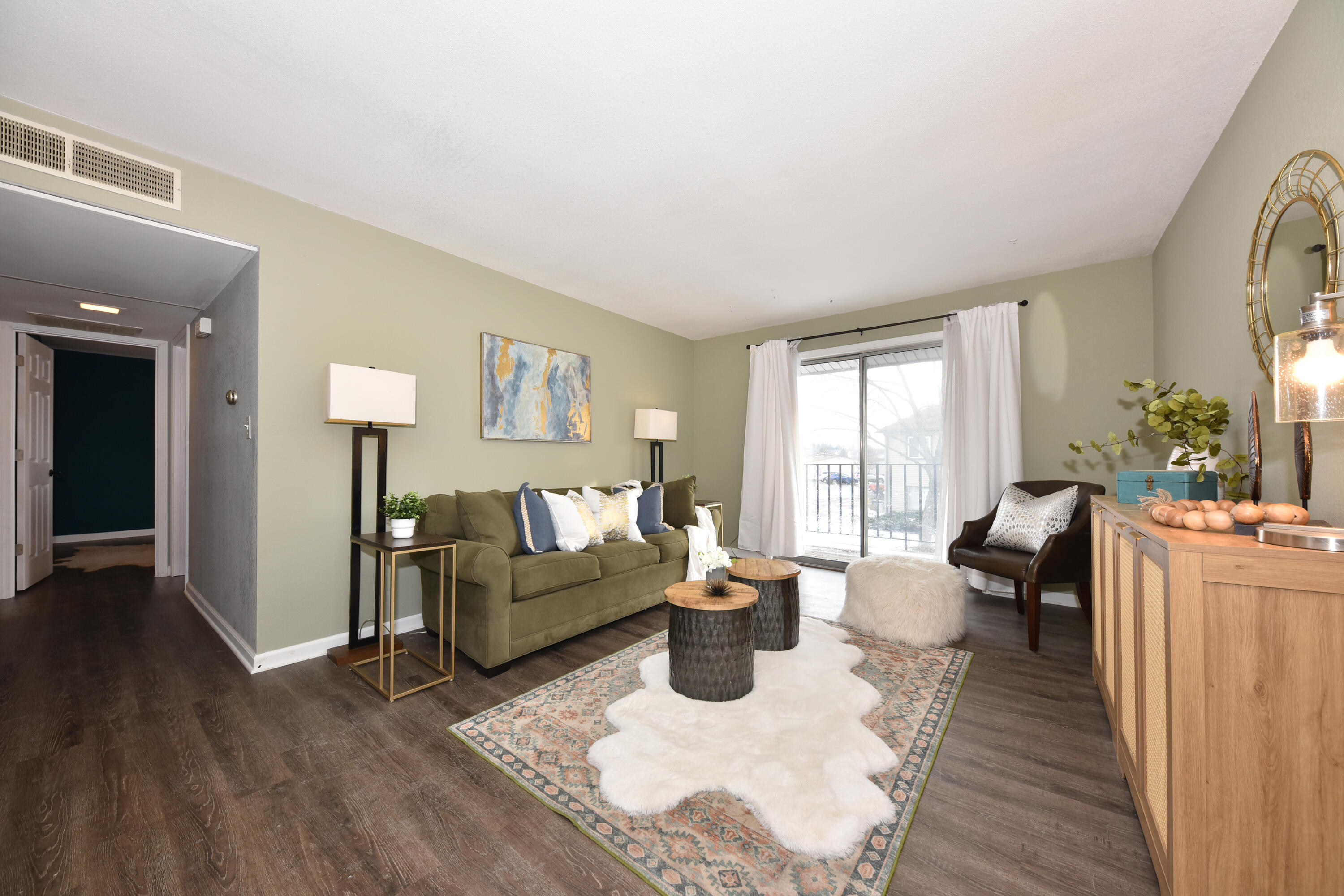 N115W17113 Armada Dr Unit: 12