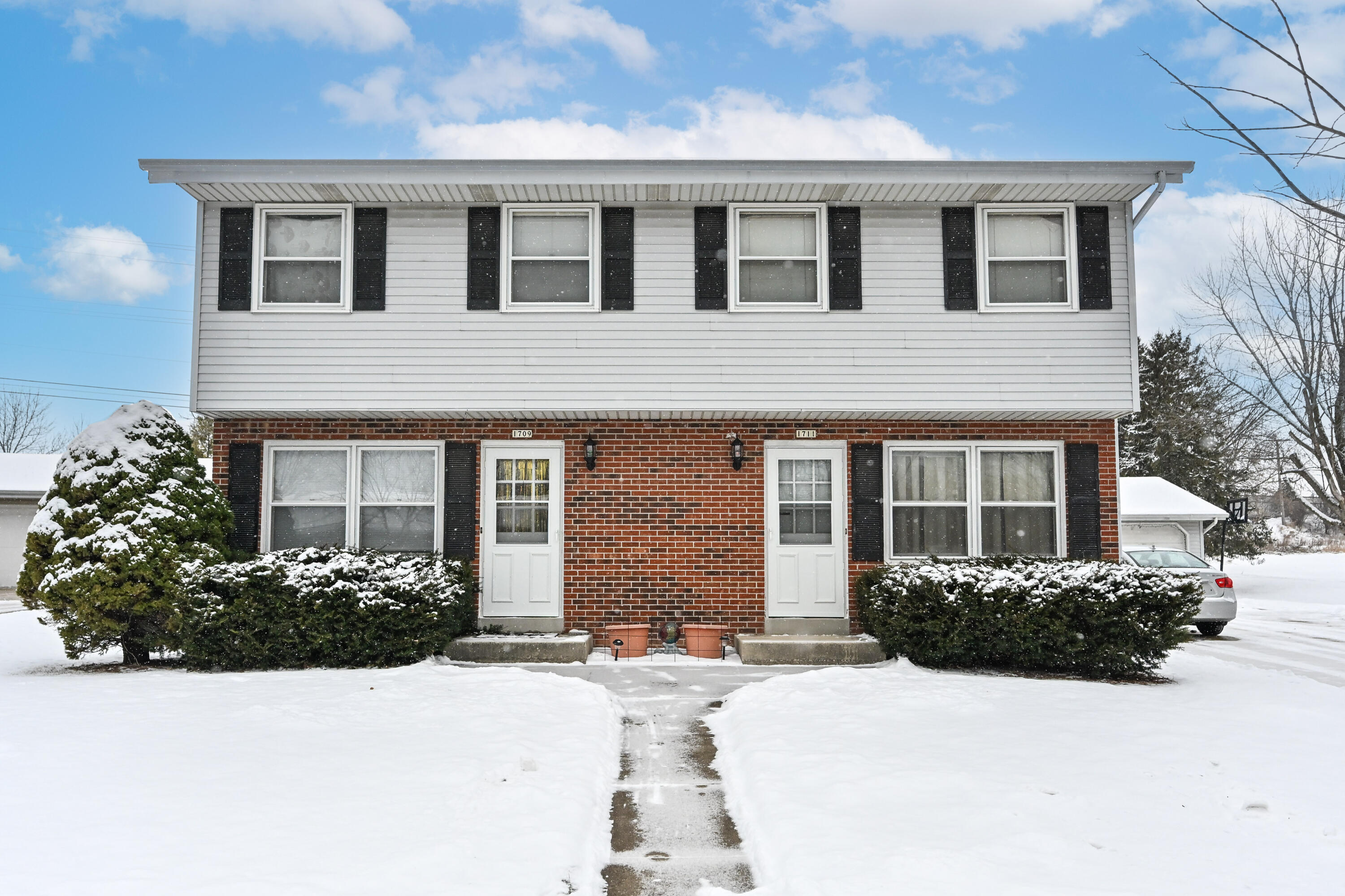 1709 Parknoll Ln Unit: 1711