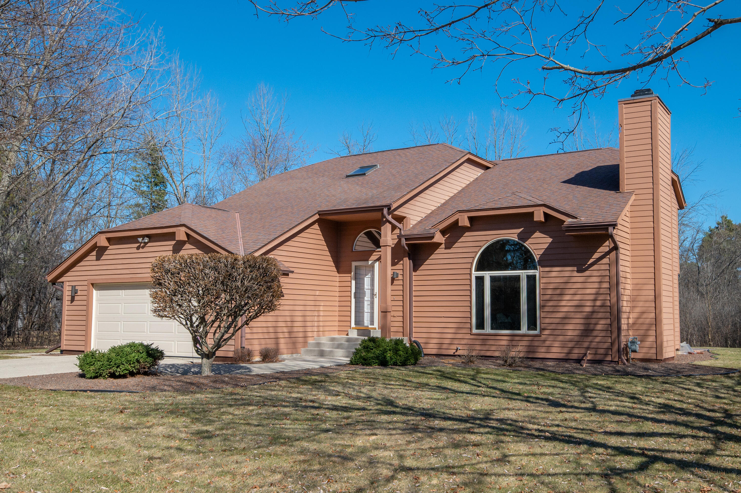 10510 Stratford Pl