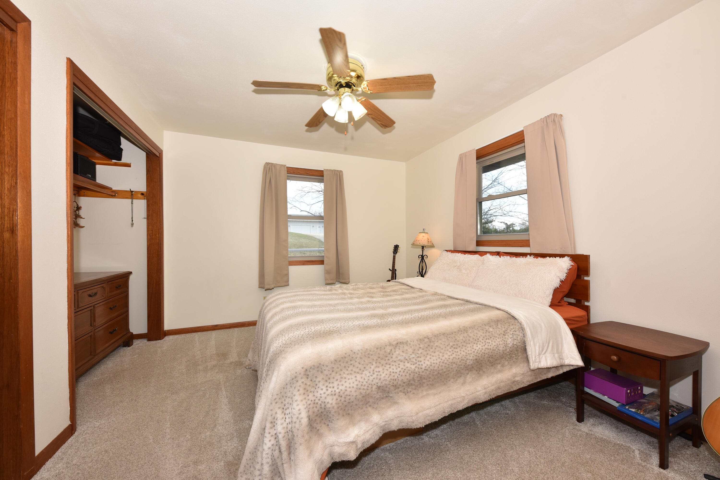 W4379 Center St