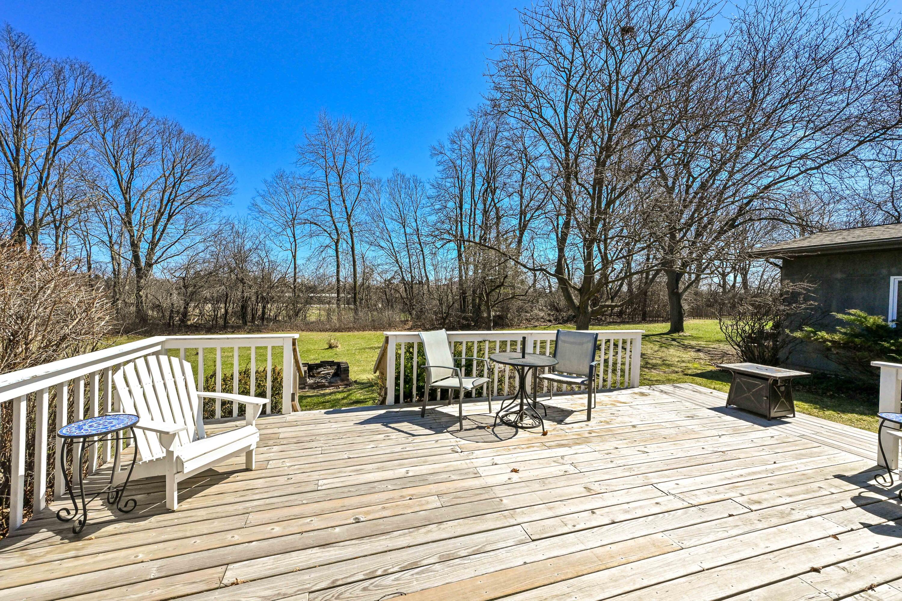 2138 Edgewood Dr
