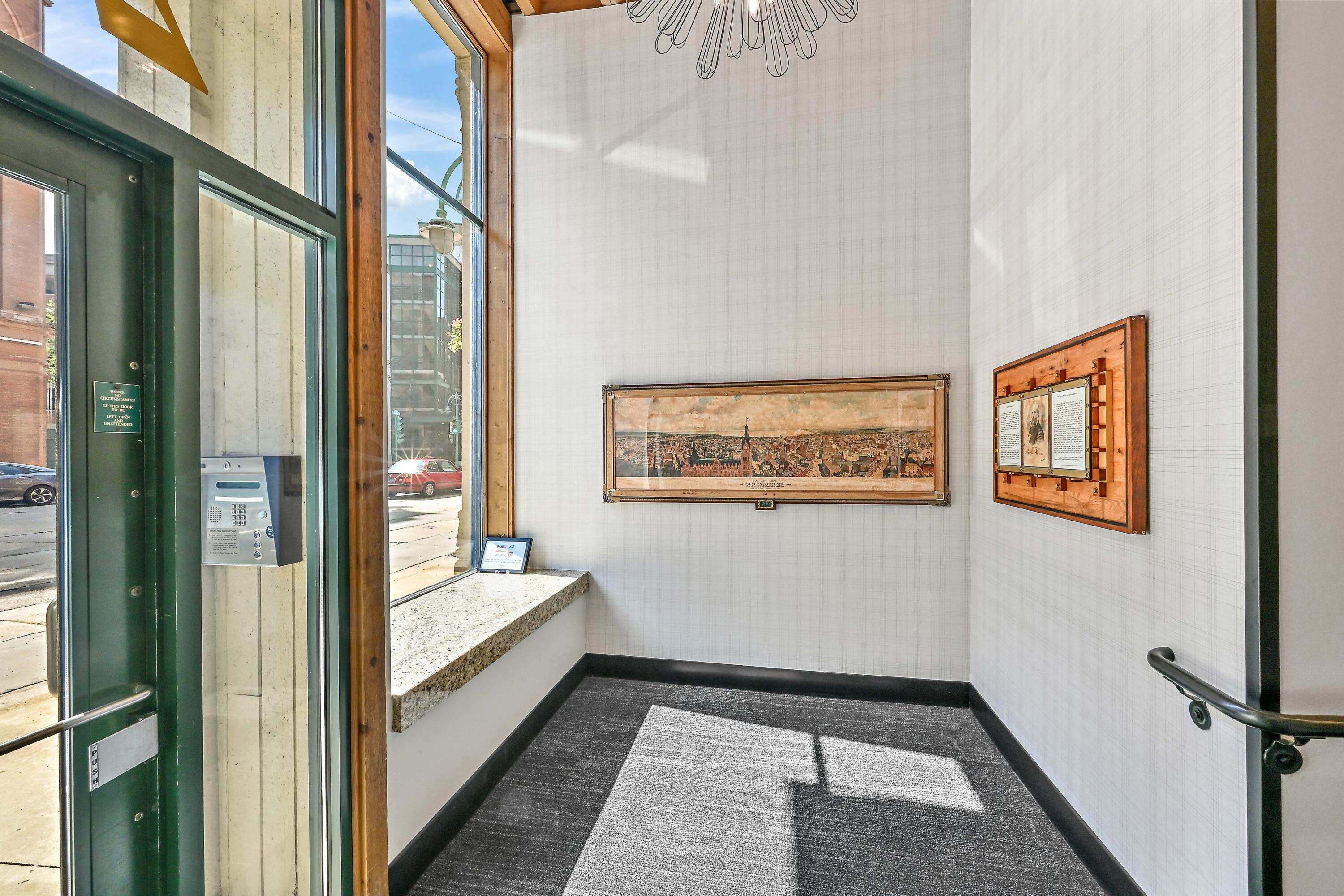 205 N Water St Unit: 404