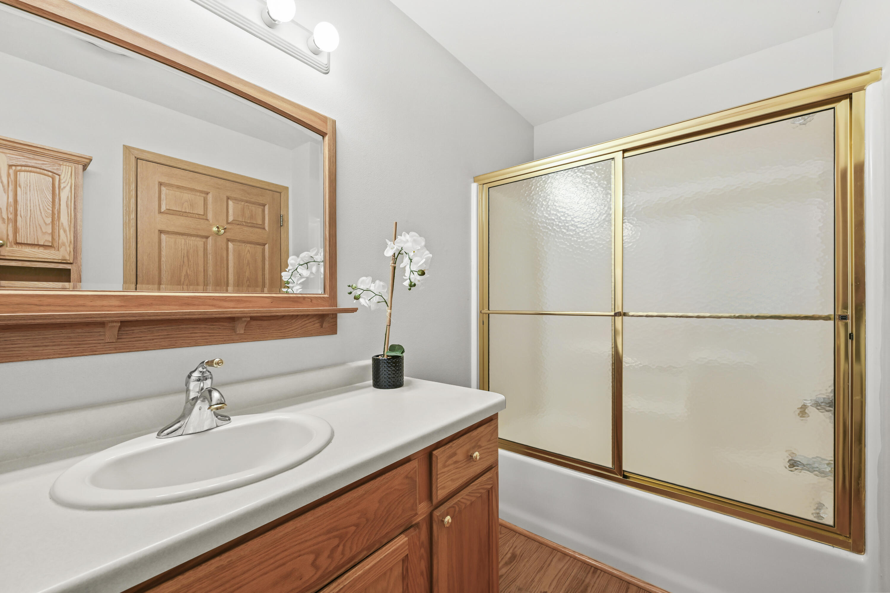 683 Wood River Ct Unit: 4