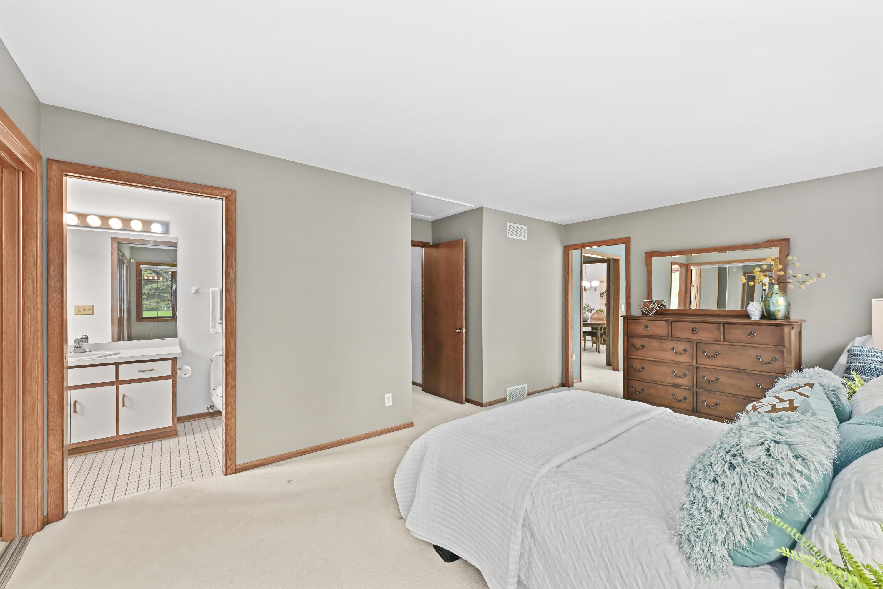 770 Oakwood Ln Unit: D